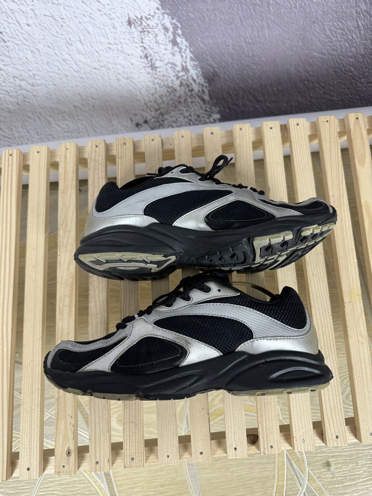 Reebok Reebok Dmx vintage black silver low top sneakers Size US 7.5 / EU 40-41 - 6 Thumbnail