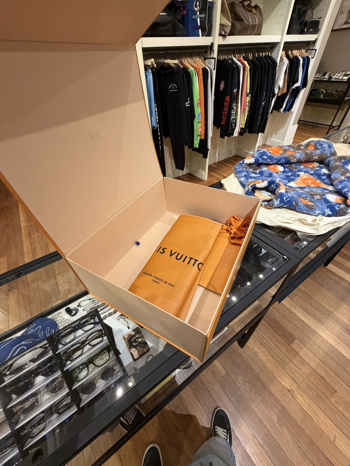 Louis Vuitton Louis Vuitton Jacquard Camo Fleece Jacket -Blue/Orange/White Size US XL / EU 56 / 4 - 5 Thumbnail