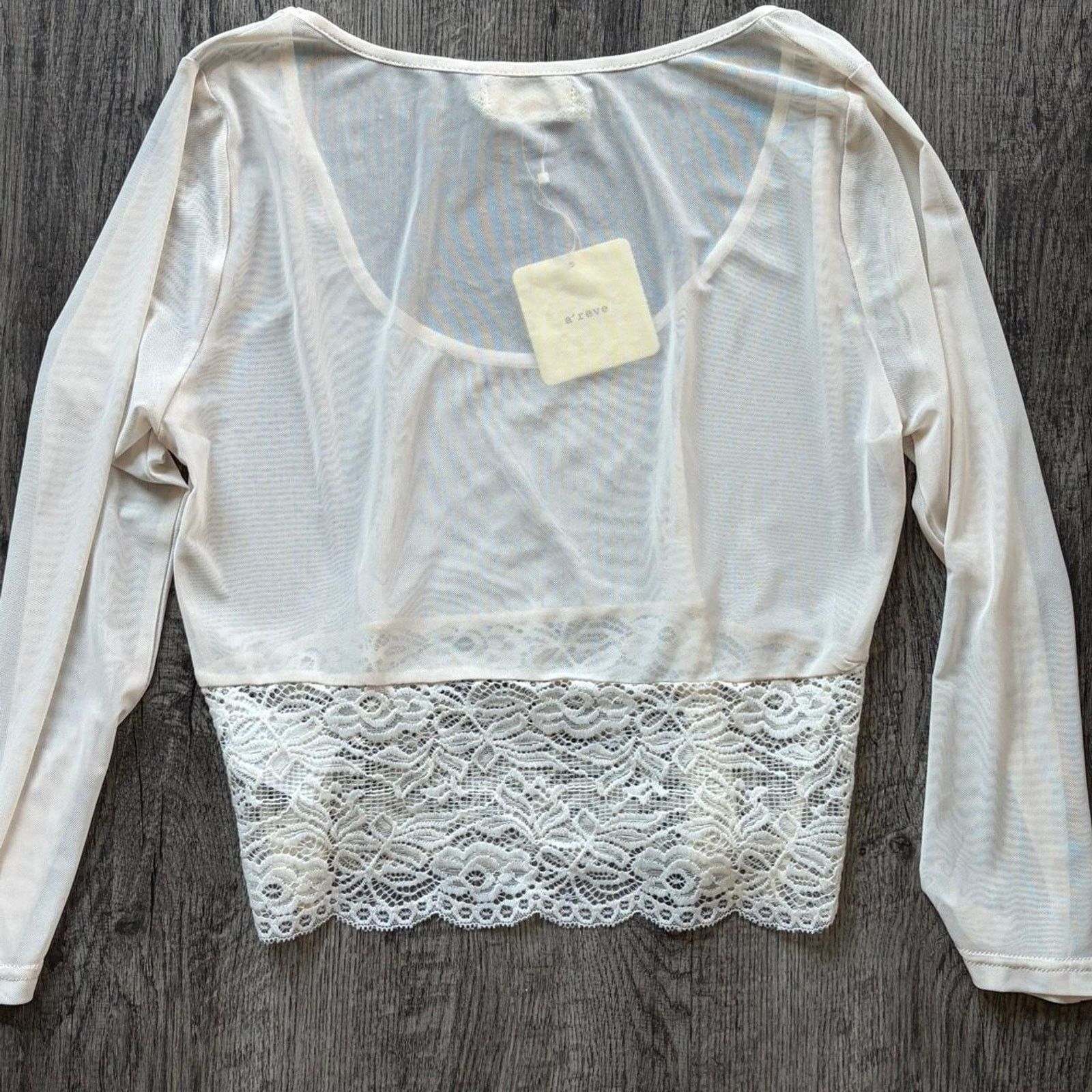 Other NWT a'reve Mesh & Lace Cropped Long Sleeve - Size: L Size L / US 10 / IT 46 - 4 Thumbnail