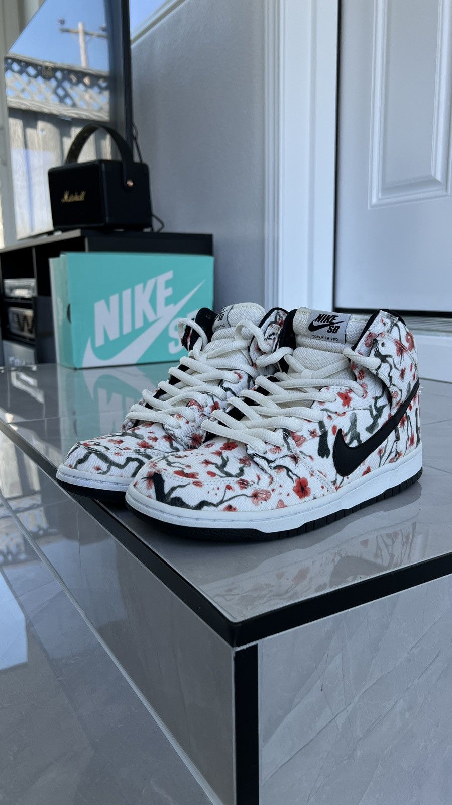 Nike SB RARE Nike Dunk High Pro SB Cherry Blossom 2016 Size US 9 / EU 42 - 1 Thumbnail