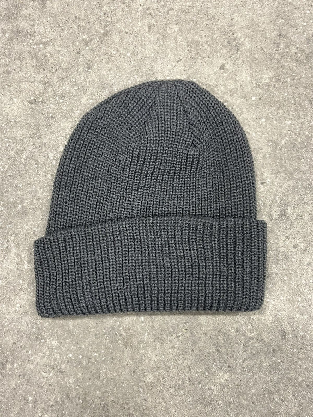 Supreme Brand new Supreme Grey Loose Gauge Beanie Size ONE SIZE - 3 Thumbnail