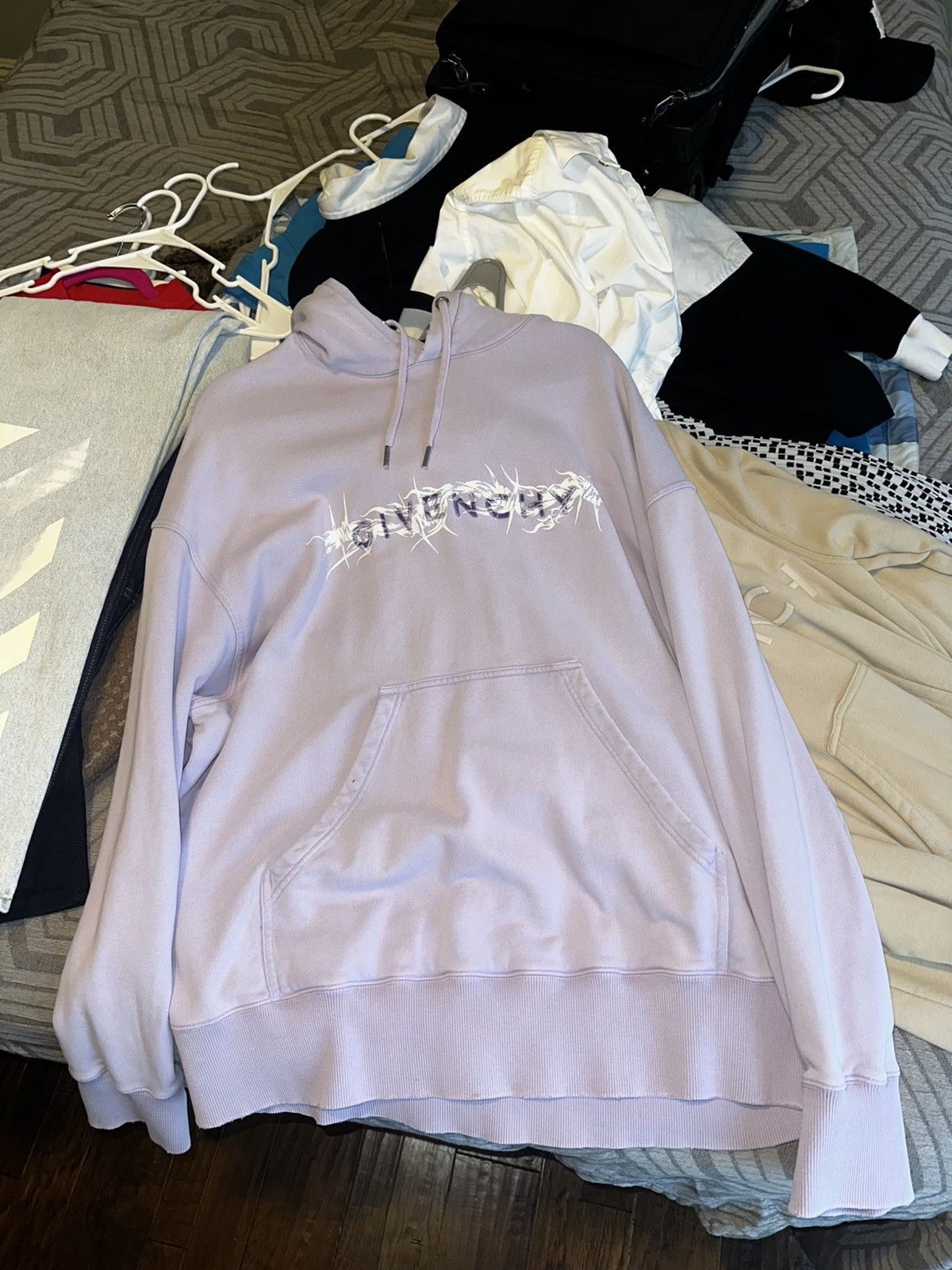 Givenchy Givenchy Purple Barbed Wire printed hoodie Size US XL / EU 56 / 4 - 1 Thumbnail