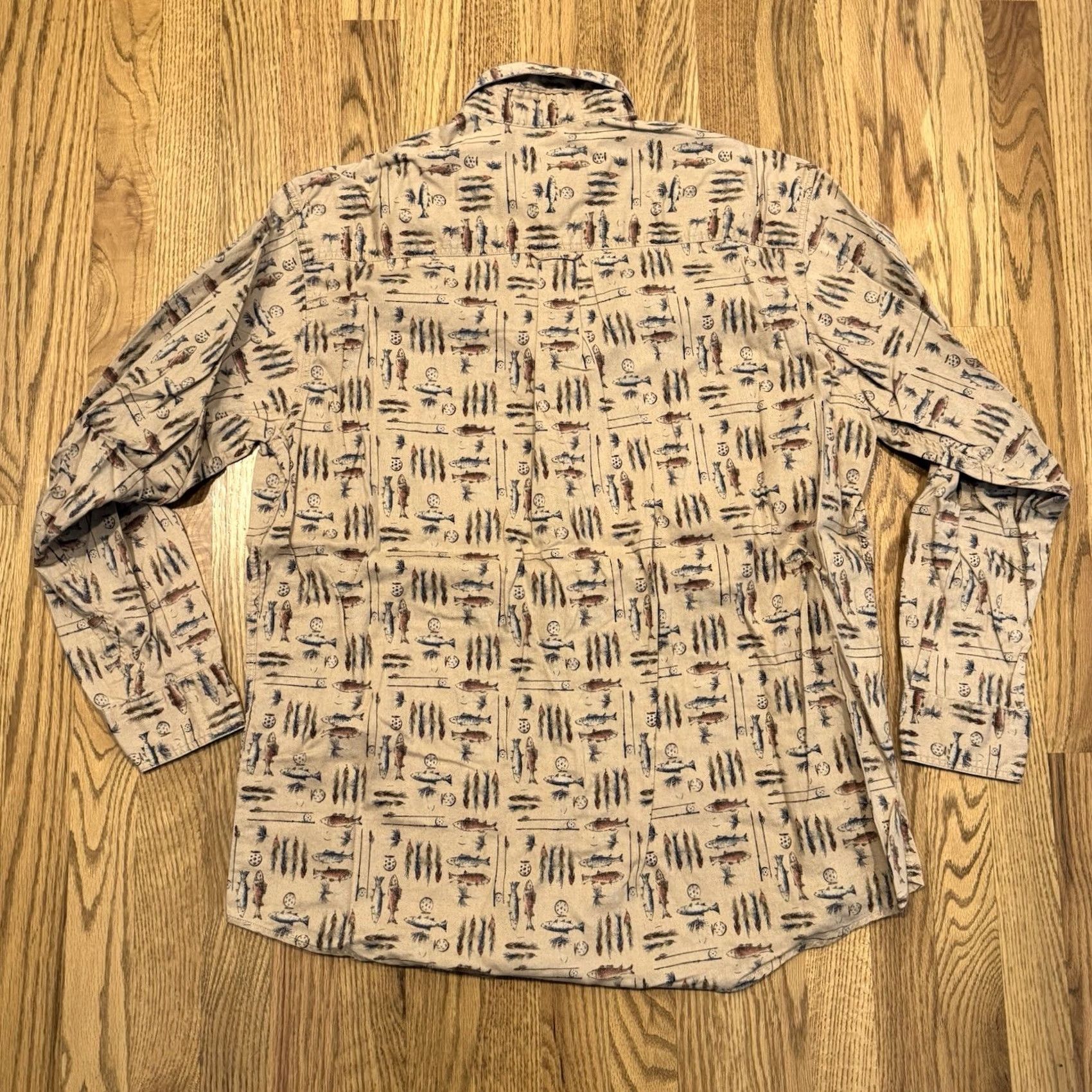 Vintage VINTAGE Woolrich Shirt Mens L Beige Long Sleeve Button Men Fishing Fish Vtg Size US L / EU 52-54 / 3 - 6 Thumbnail
