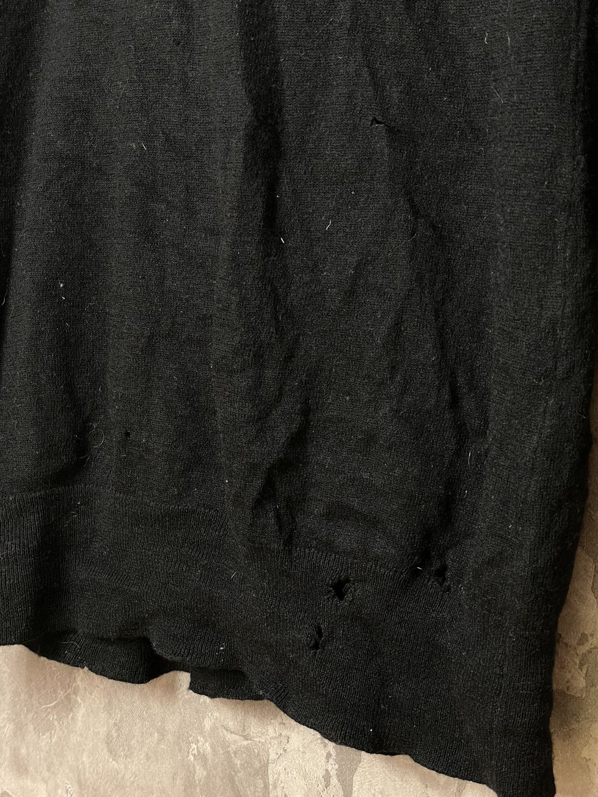 Zadig & Voltaire Zadig & Voltaire Y2K Cashmere Hype Distressed Sweater Size L / US 10 / IT 46 - 13 Thumbnail