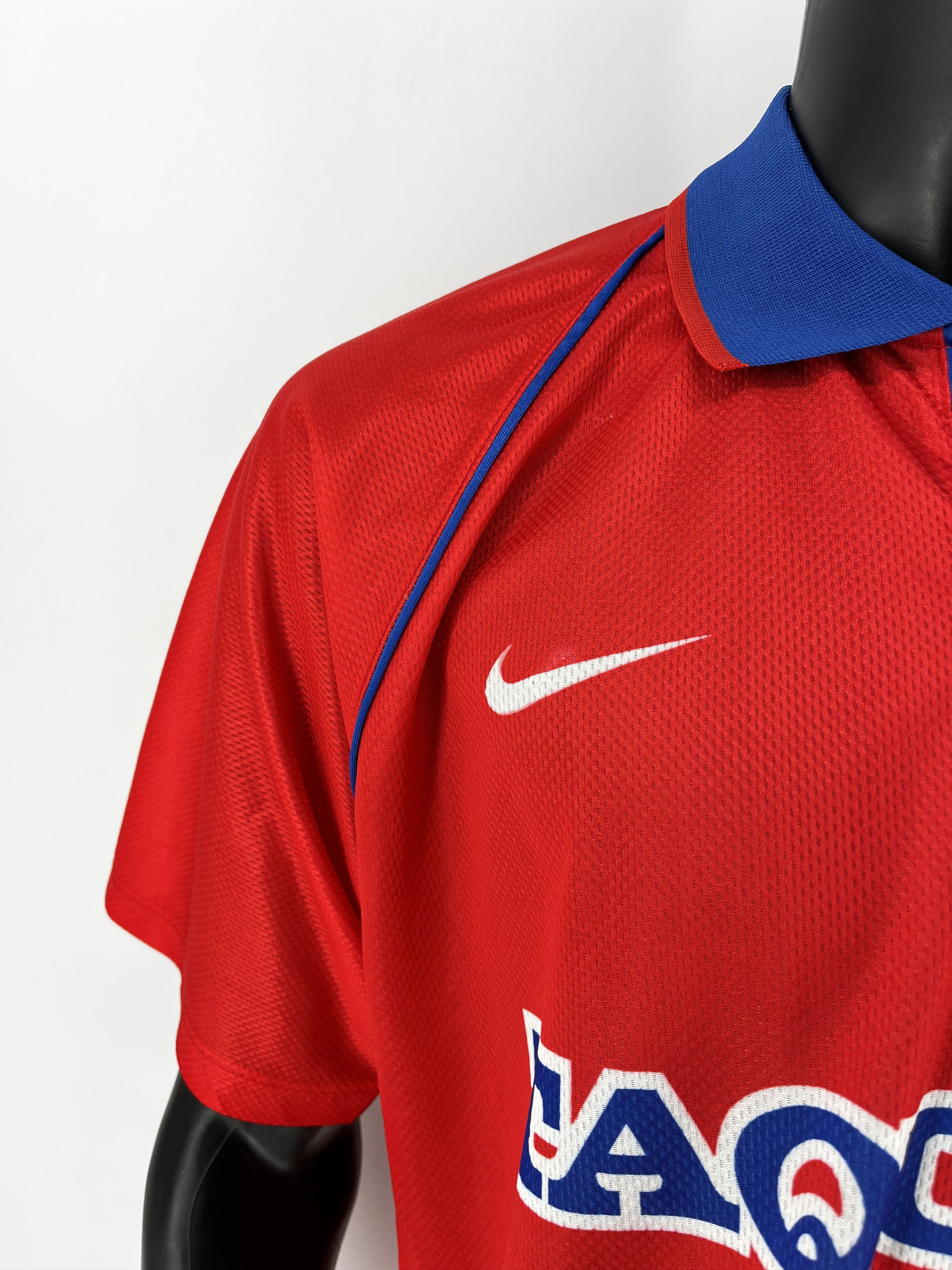 Nike NIKE WILSTERMANN SOCCER JERSEY SIZE S Size US S / EU 44-46 / 1 - 11 Thumbnail