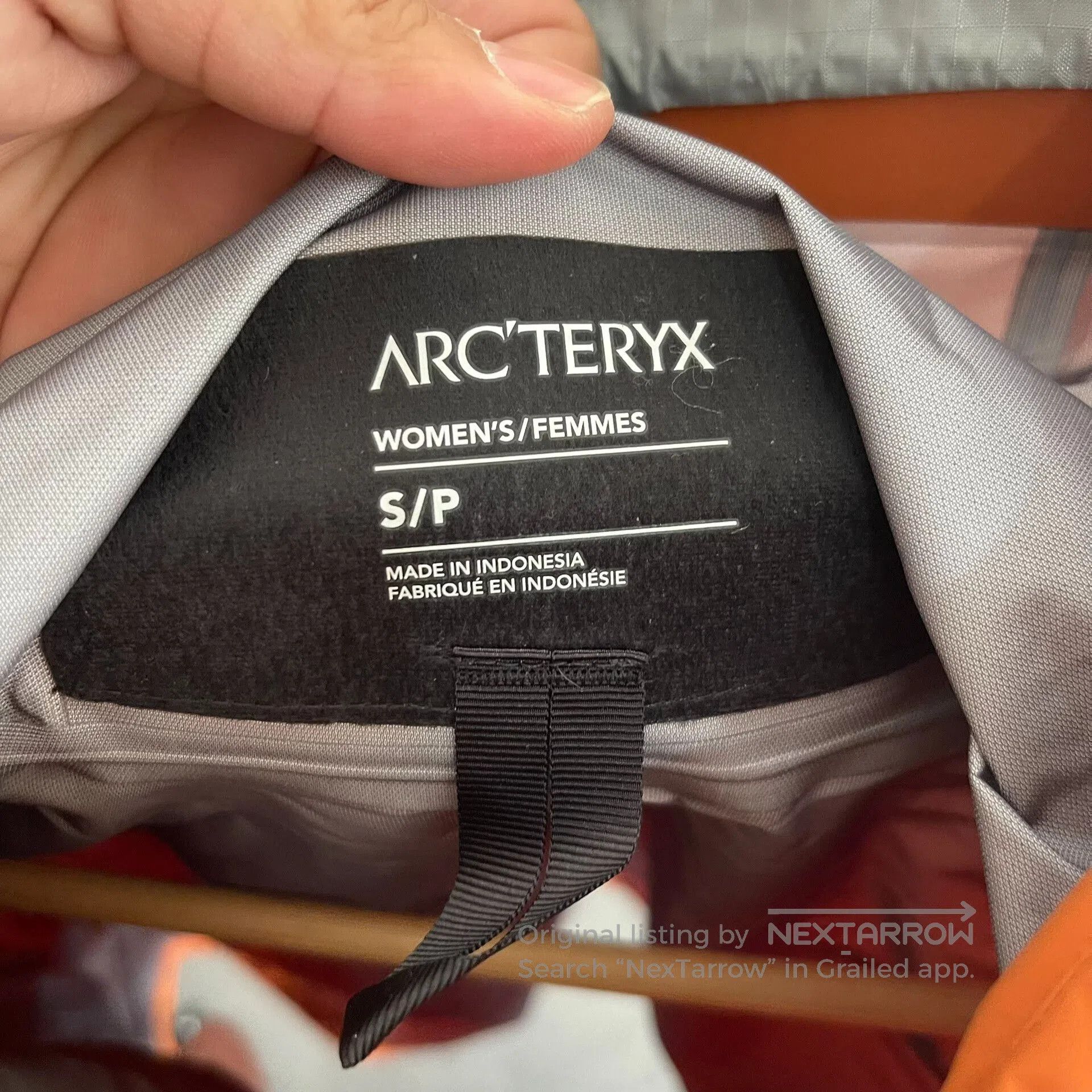 Arc'teryx Arcteryx Women's Beta Lightweight Jacket. Size S / US 4 / IT 40 - 5 Thumbnail