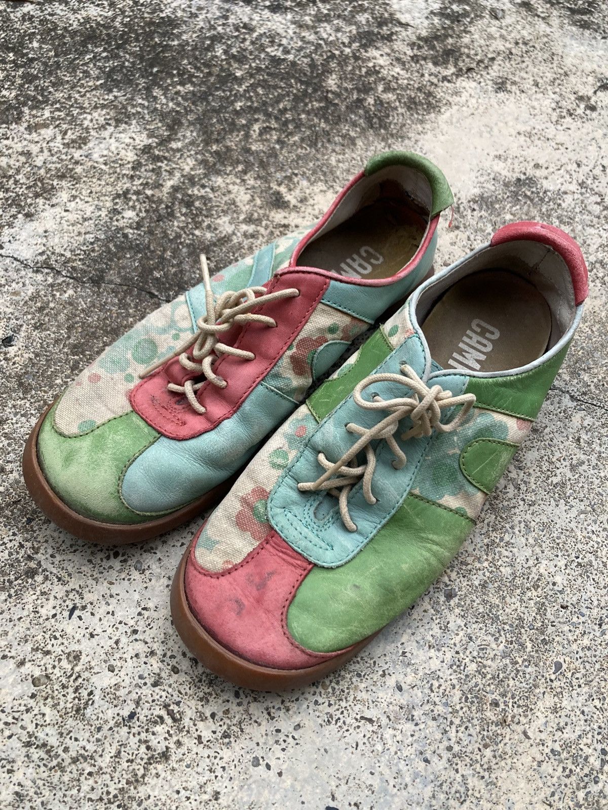 Camper × Vintage Vintage Camper Outdoor Floral Shoes Size US 7 / IT 37 - 1 Thumbnail
