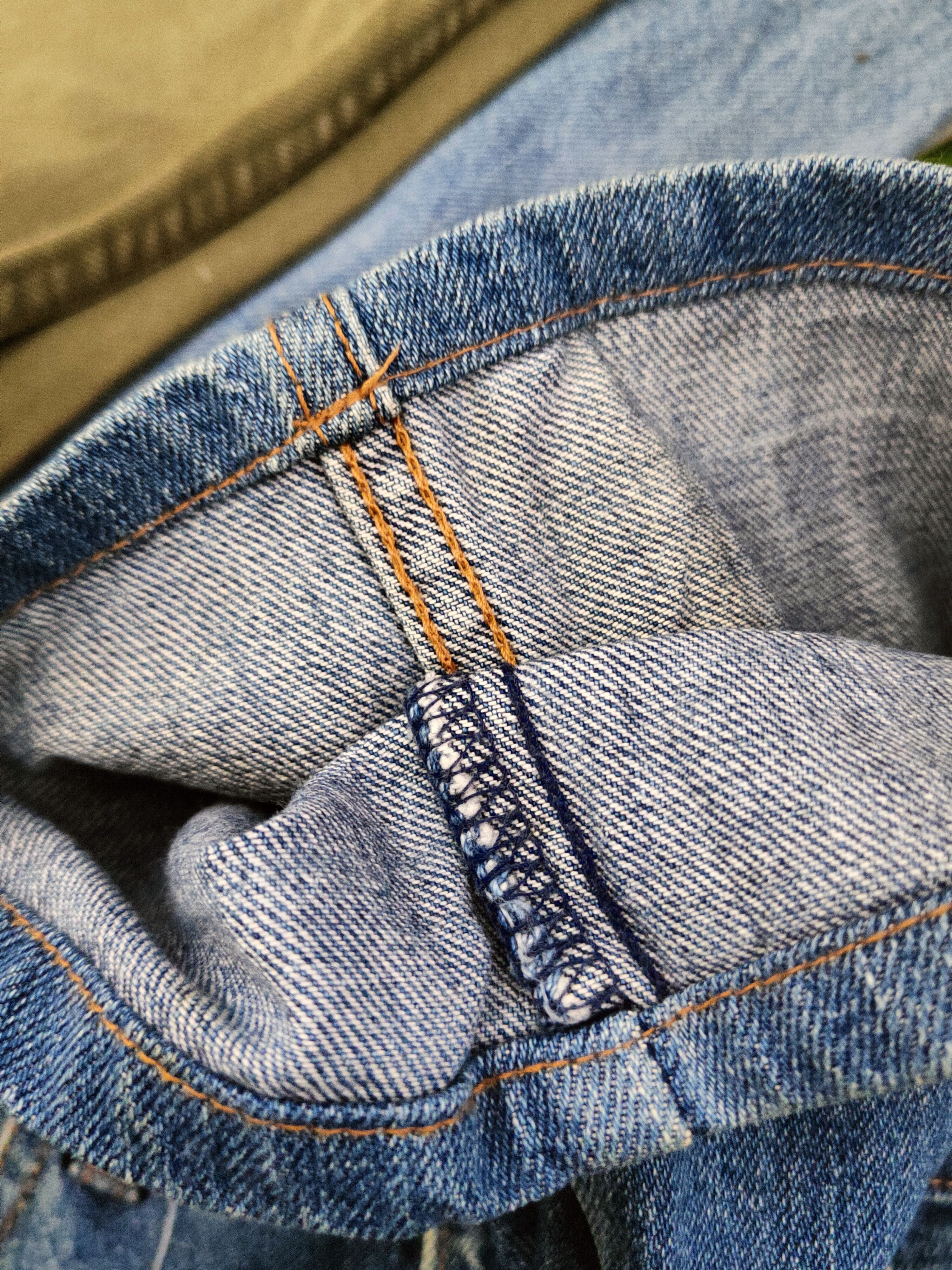 Levi's 509 Levi's Blue Distressed Ripped denim Jeans #S2835 Size US 30 / EU 46 - 13 Thumbnail