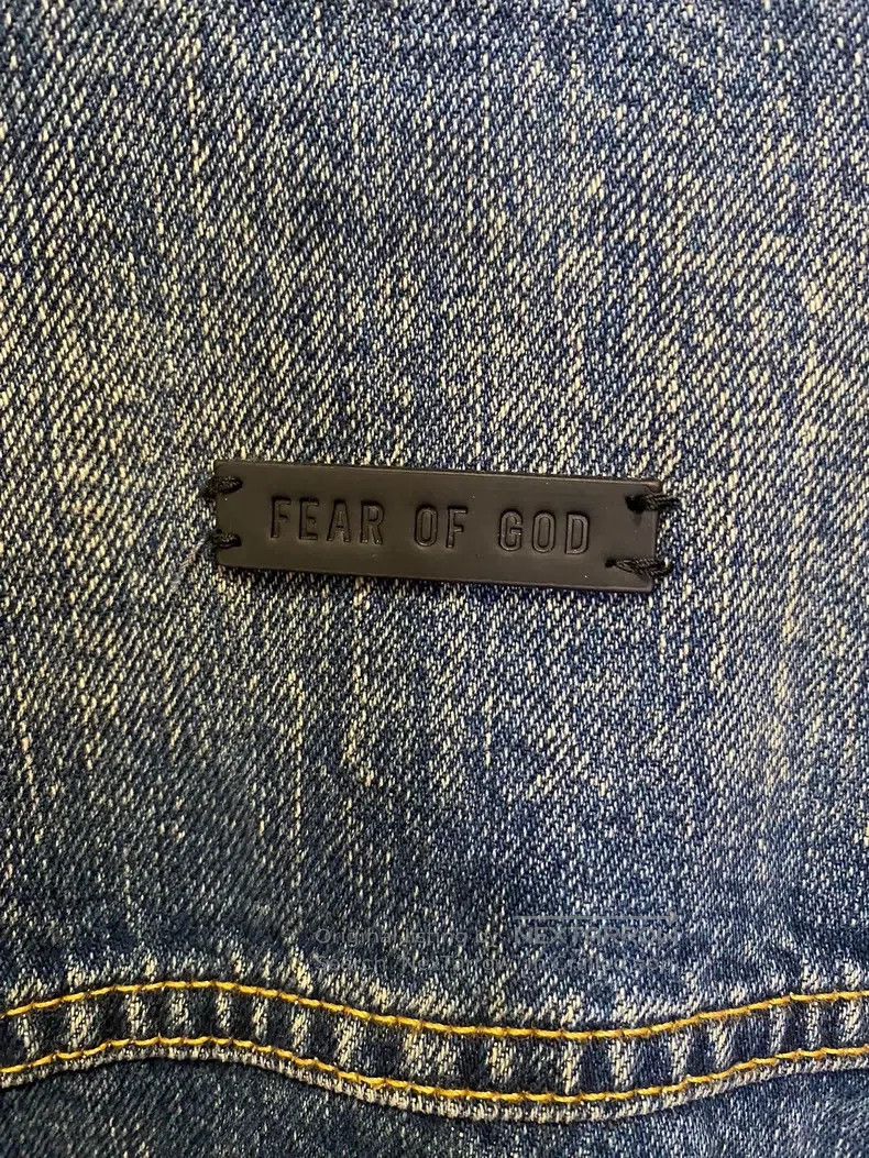 Fear of God Fear of God Three-year washed denim jacket Size US S / EU 44-46 / 1 - 7 Thumbnail