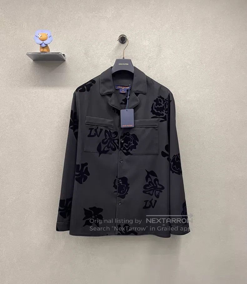 Louis Vuitton Louis Vuitton Black Flocked Floral Shirt Size US M / EU 48-50 / 2 - 1 Thumbnail