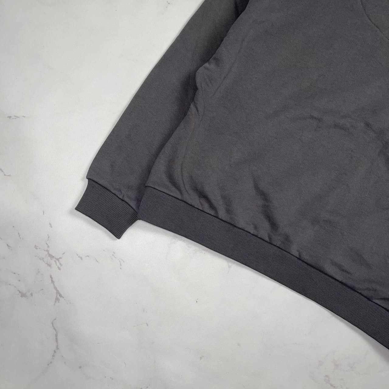 Karl Kani Karl Kani SIGNATURE HOODIE Size S rap skate cropped down Size US S / EU 44-46 / 1 - 11 Thumbnail