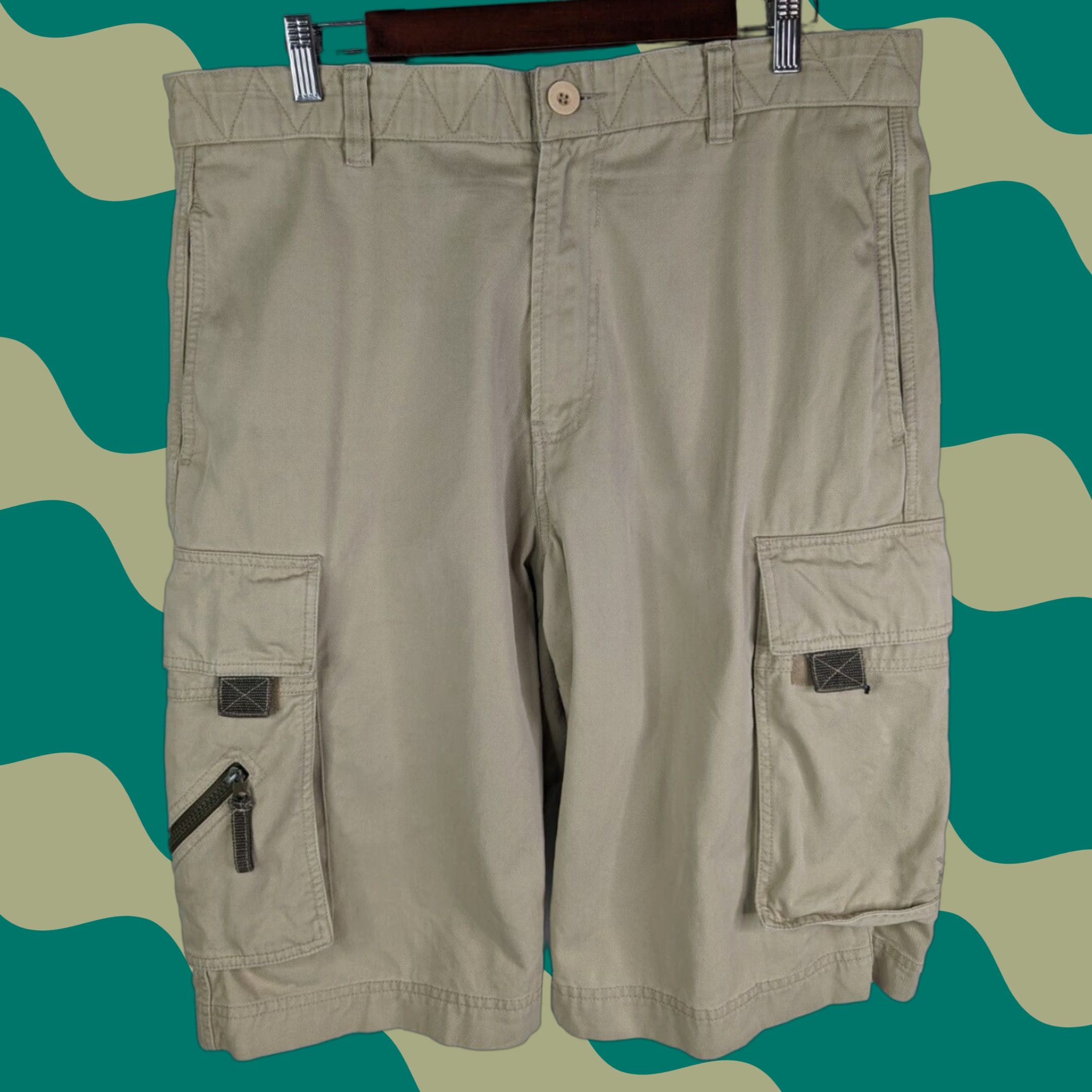 Vintage VINTAGE Mudd Khaki Cargo Shorts Beige Men's 34 Baggy 100% Cotton Y2K Beige Cargo Shorts Mens 34 Cotton Baggy Vintage Y2K Size US 34 / EU 50 - 1 Thumbnail
