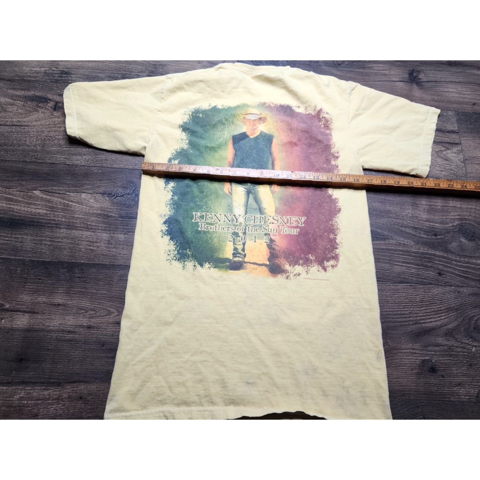 Doublet Mens S Kenny Chesney Concert T Shirt 2012 Tour Brothers Of The Sun Double Sided Yellow Cotton Crew Neck Short Sleeve T-Shirt Unisex Adults Mens Size US S / EU 44-46 / 1 - 3 Thumbnail