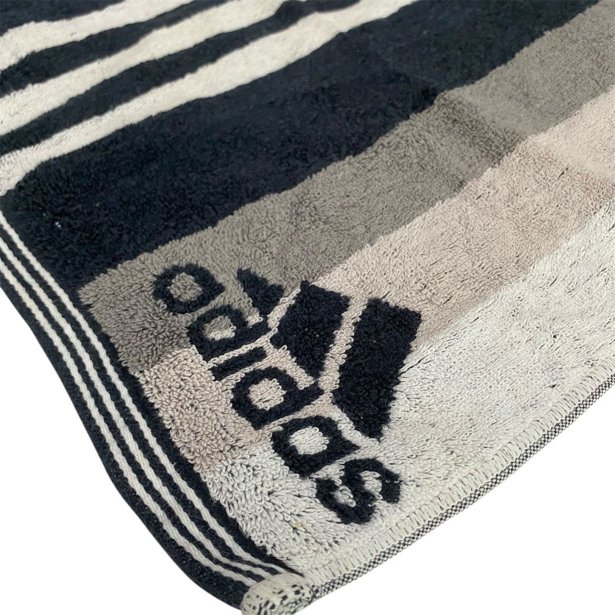Adidas × Vintage Vintage adidas / Bandana / Neckerchief Size ONE SIZE - 3 Thumbnail
