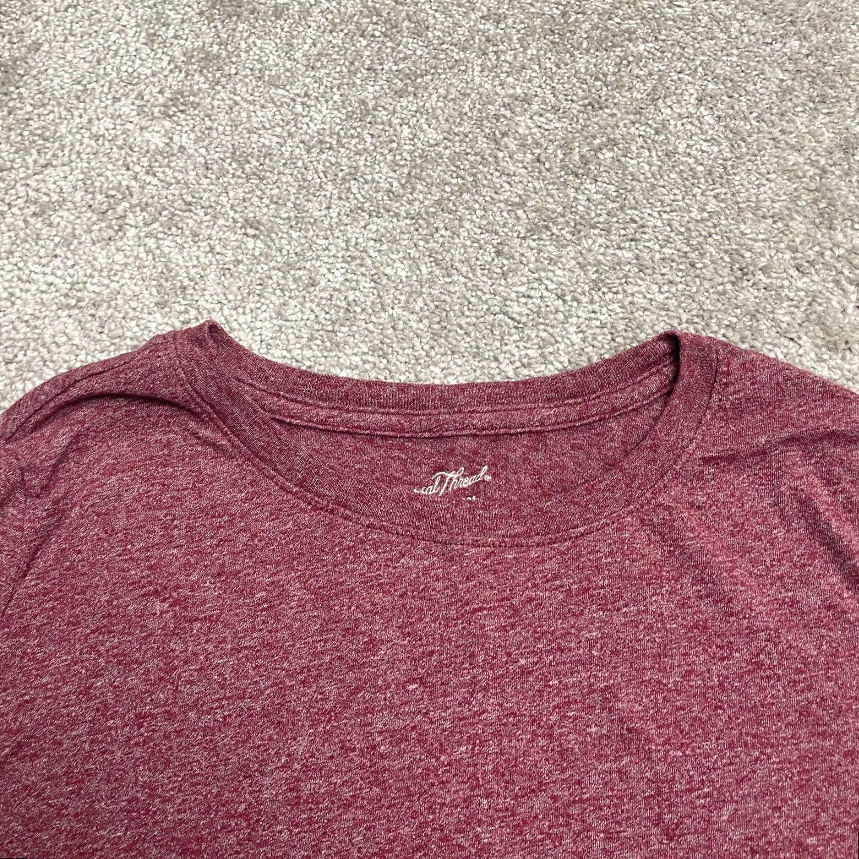 Vintage Universal Thread Basic T-Shirt Women Small Red Crew Neck Short Sleeve Casual Tee Size S / US 4 / IT 40 - 3 Thumbnail