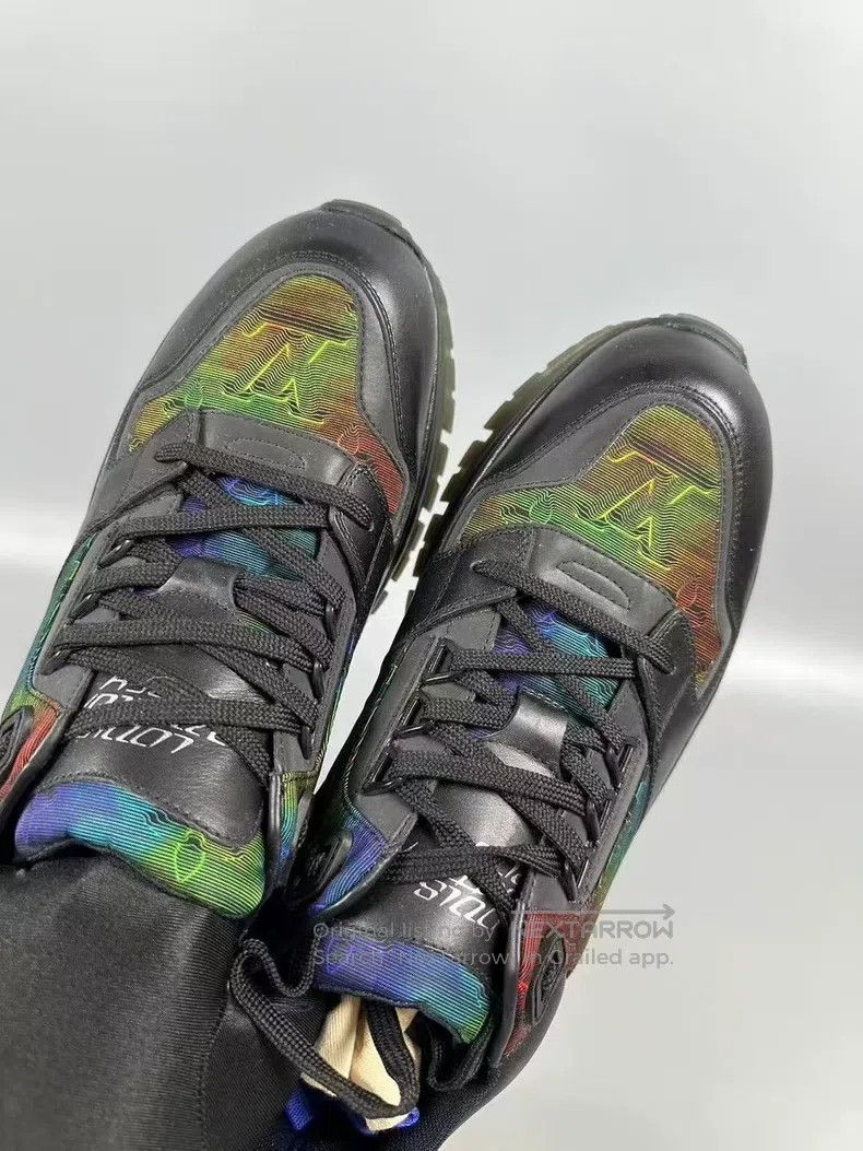 Louis Vuitton Louis Vuitton Laser colorful full-print presbyopic casual Size US 7 / EU 40 - 5 Thumbnail