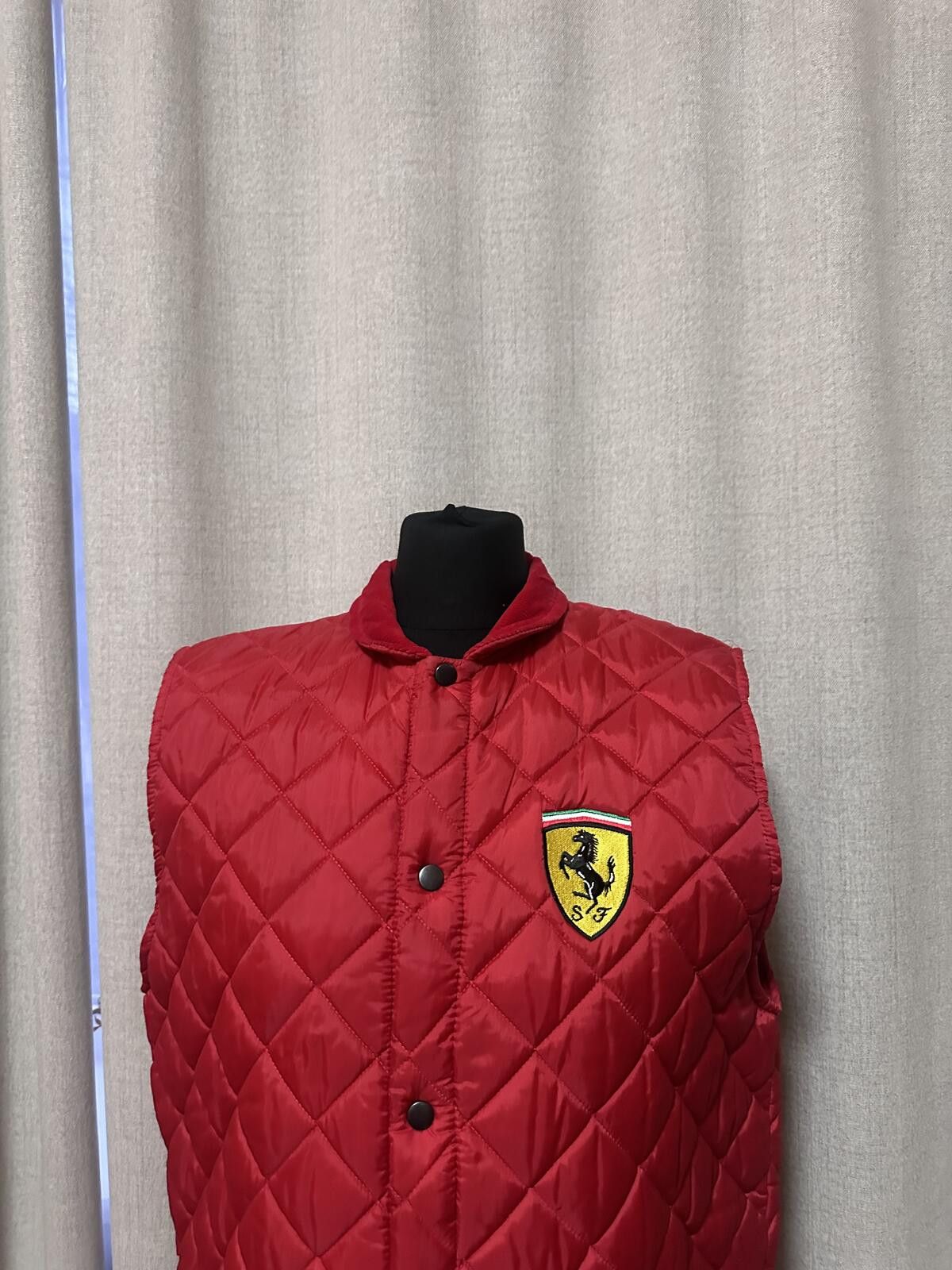 Ferrari Ferrari Racing 96 Formula 1 F1 Vest Red Quilted XL Size US XL / EU 56 / 4 - 2 Thumbnail
