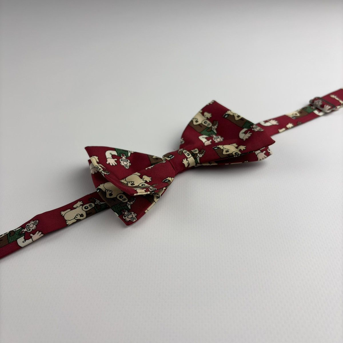 Other Wallace & Gromit Vintage Silk Bow Tie Size ONE SIZE - 4 Thumbnail