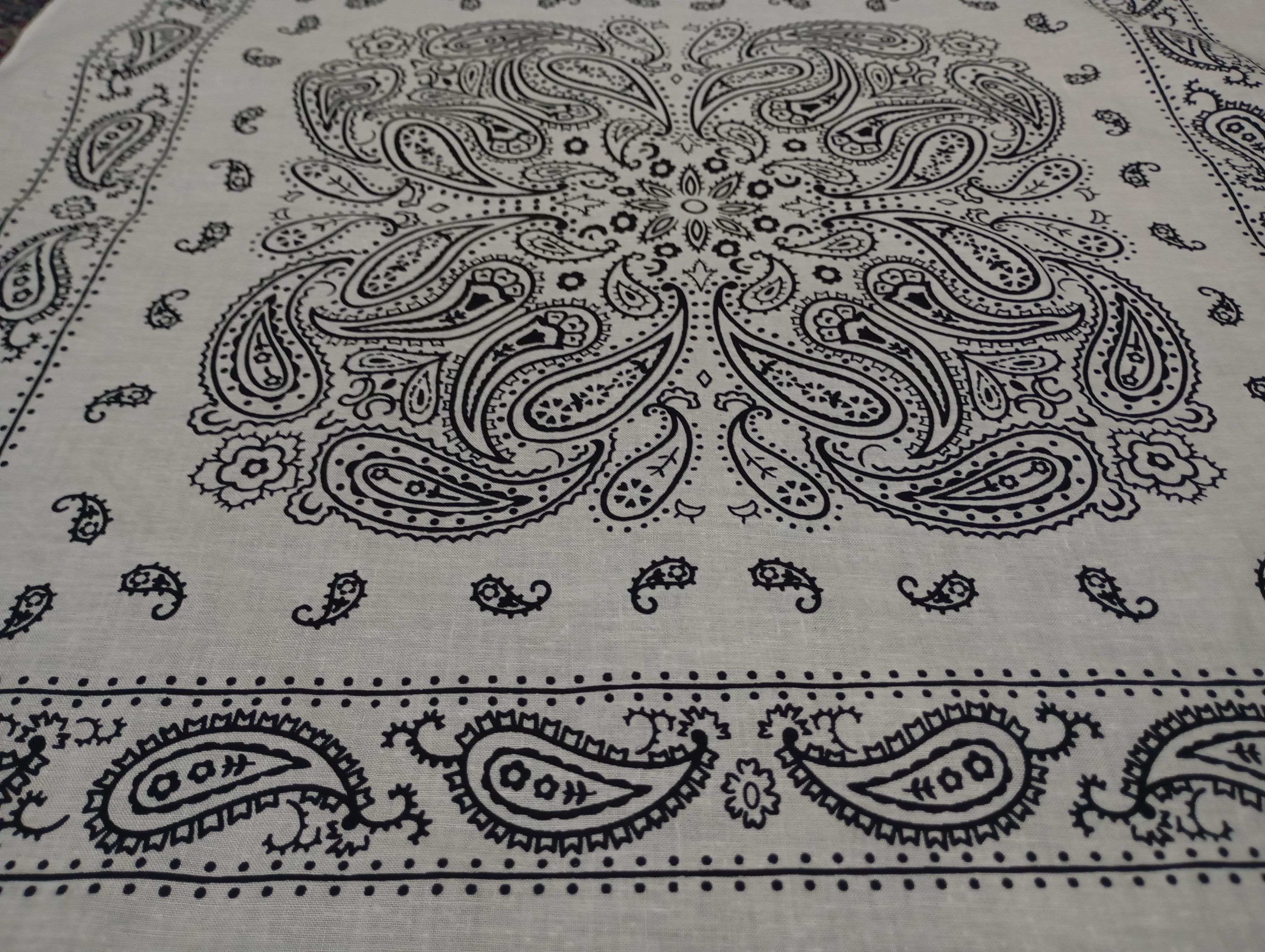 Vintage Vintage Paisley Bandana Bandana Size ONE SIZE - 2 Thumbnail