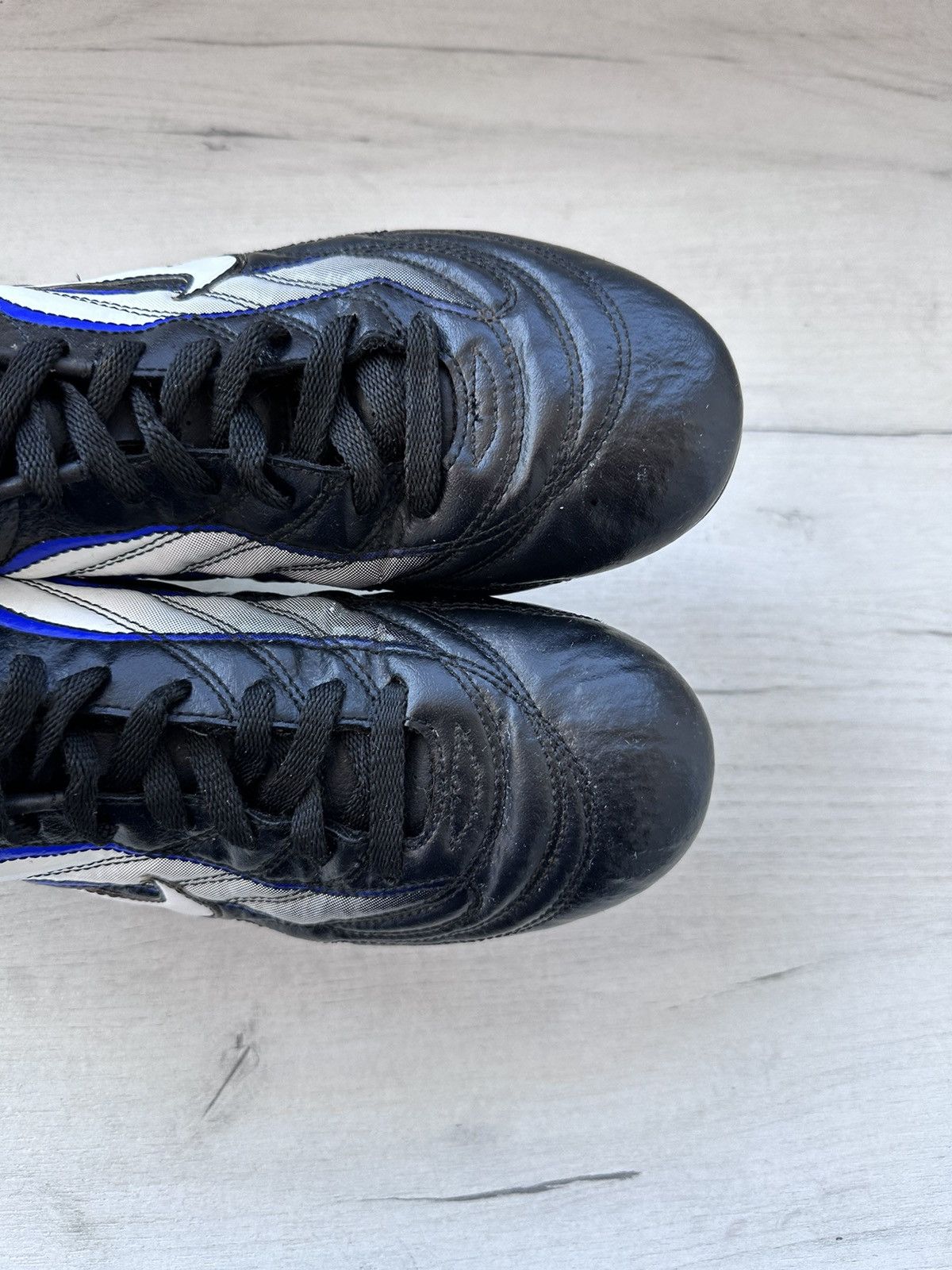 Nike × Vintage Nike Mercurial R9 Ronaldo Fenomeno 2000 Football Cleats US10 Size US 10 / EU 43 - 9 Thumbnail