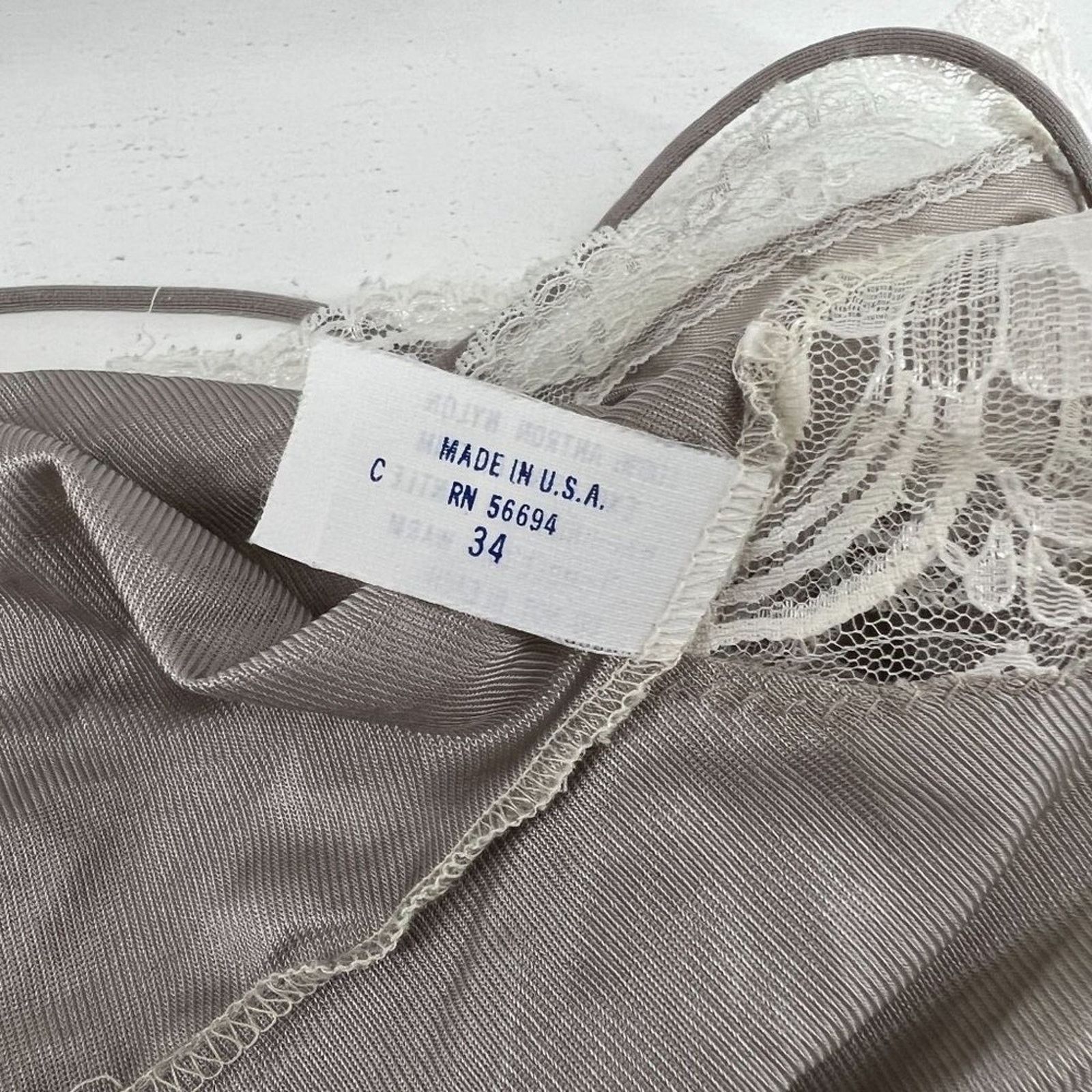 Vintage Vintage Pollinaise Silver Grey Cream Lace Camisole Nylon Size ONE SIZE - 5 Thumbnail
