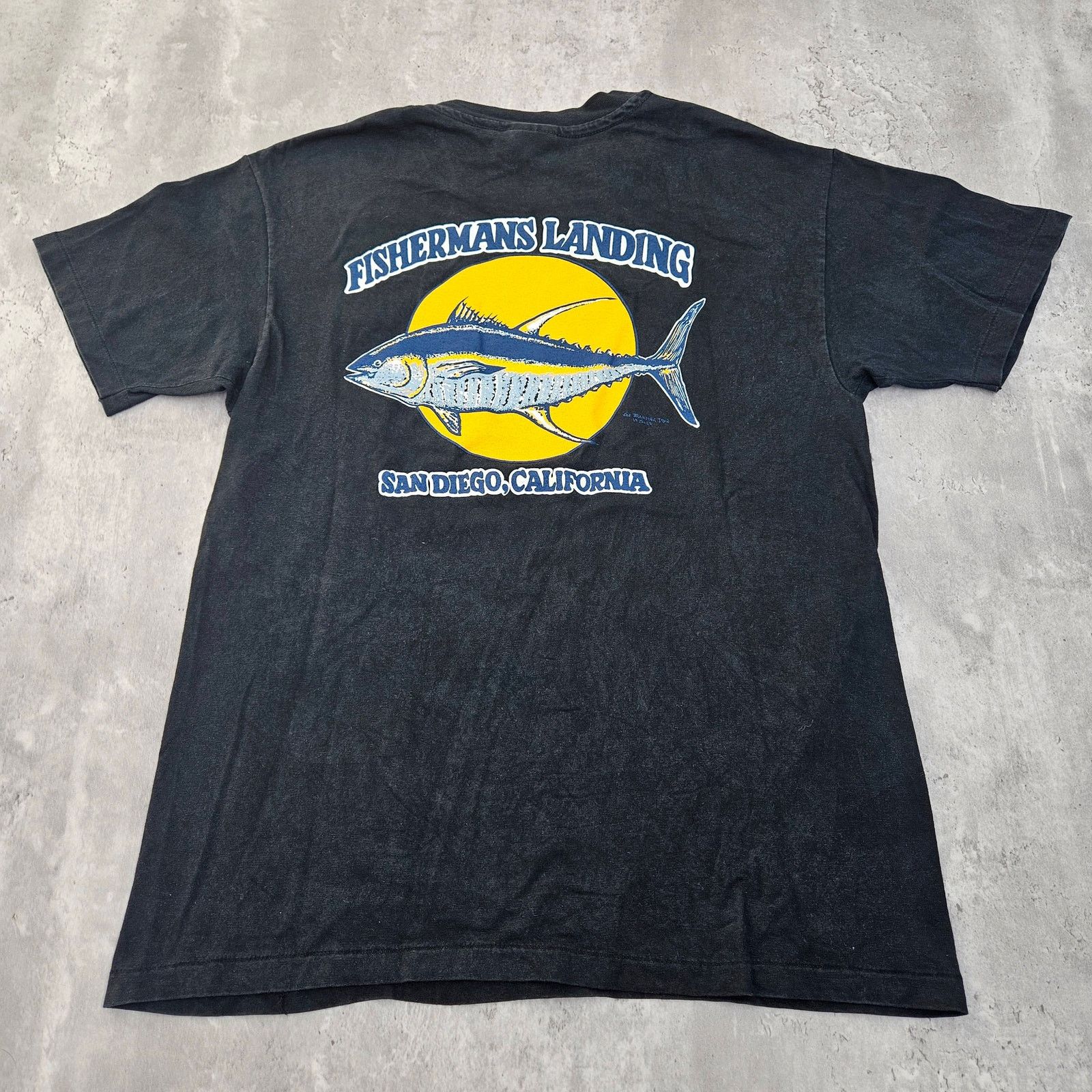 Nike Vintage Fishing Shirt Pocket Tee Size Large Single Stitch Size US L / EU 52-54 / 3 - 1 Thumbnail