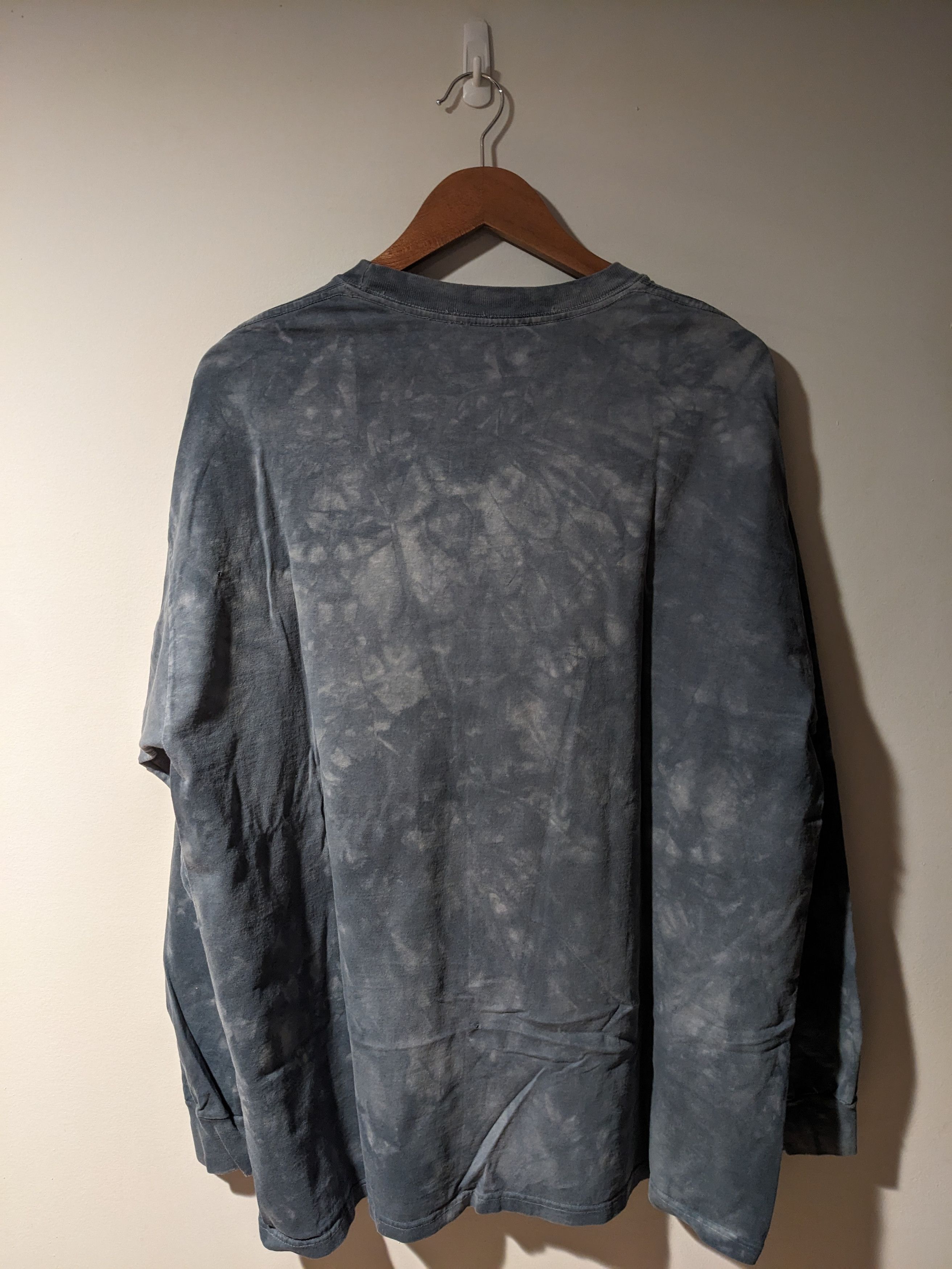 The Mountain × Vintage Vintage 2002 The Mountain Wolf Animal Long- Sleeve T-Shirt Size US XXL / EU 58 / 5 - 11 Thumbnail