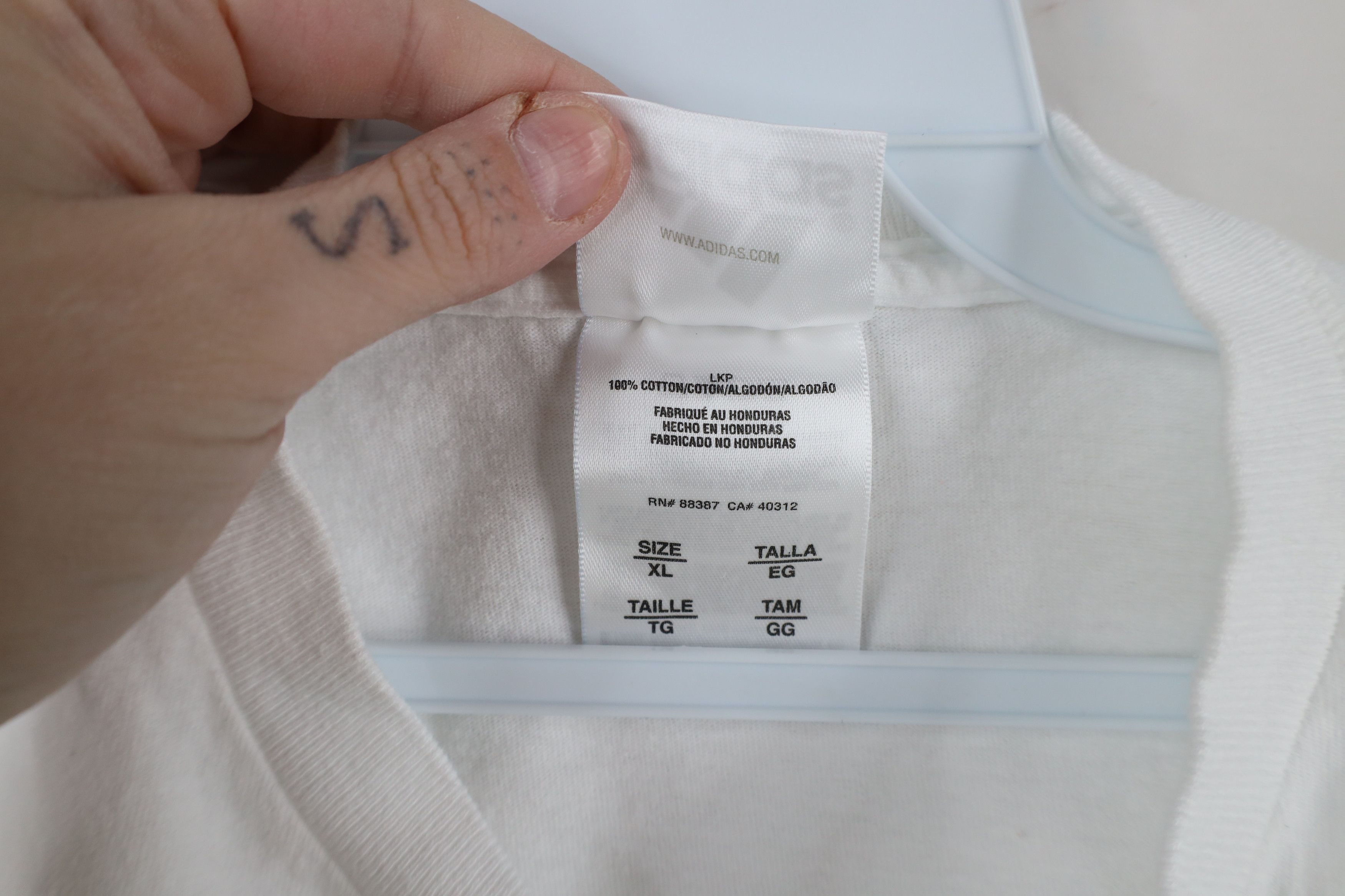 Adidas Vintage 90s Adidas Striped Sleeveless Muscle T-Shirt White Size US XL / EU 56 / 4 - 6 Thumbnail