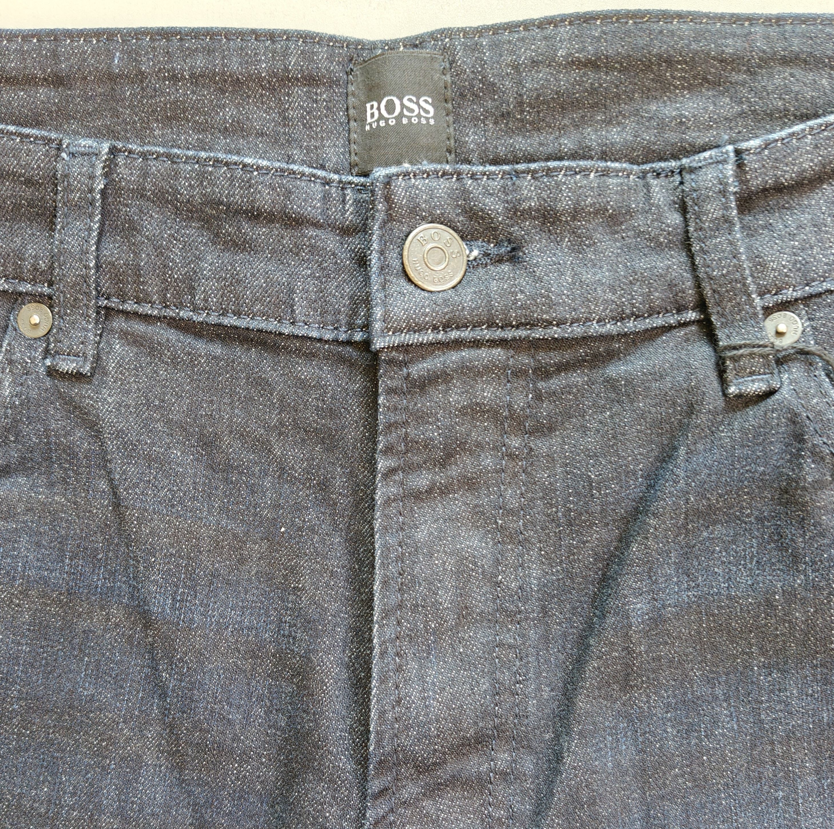 Hugo Boss HUGO BOSS Regular fit Men's Jeans Free Shipping T/6134 Size US 36 / EU 52 - 13 Thumbnail