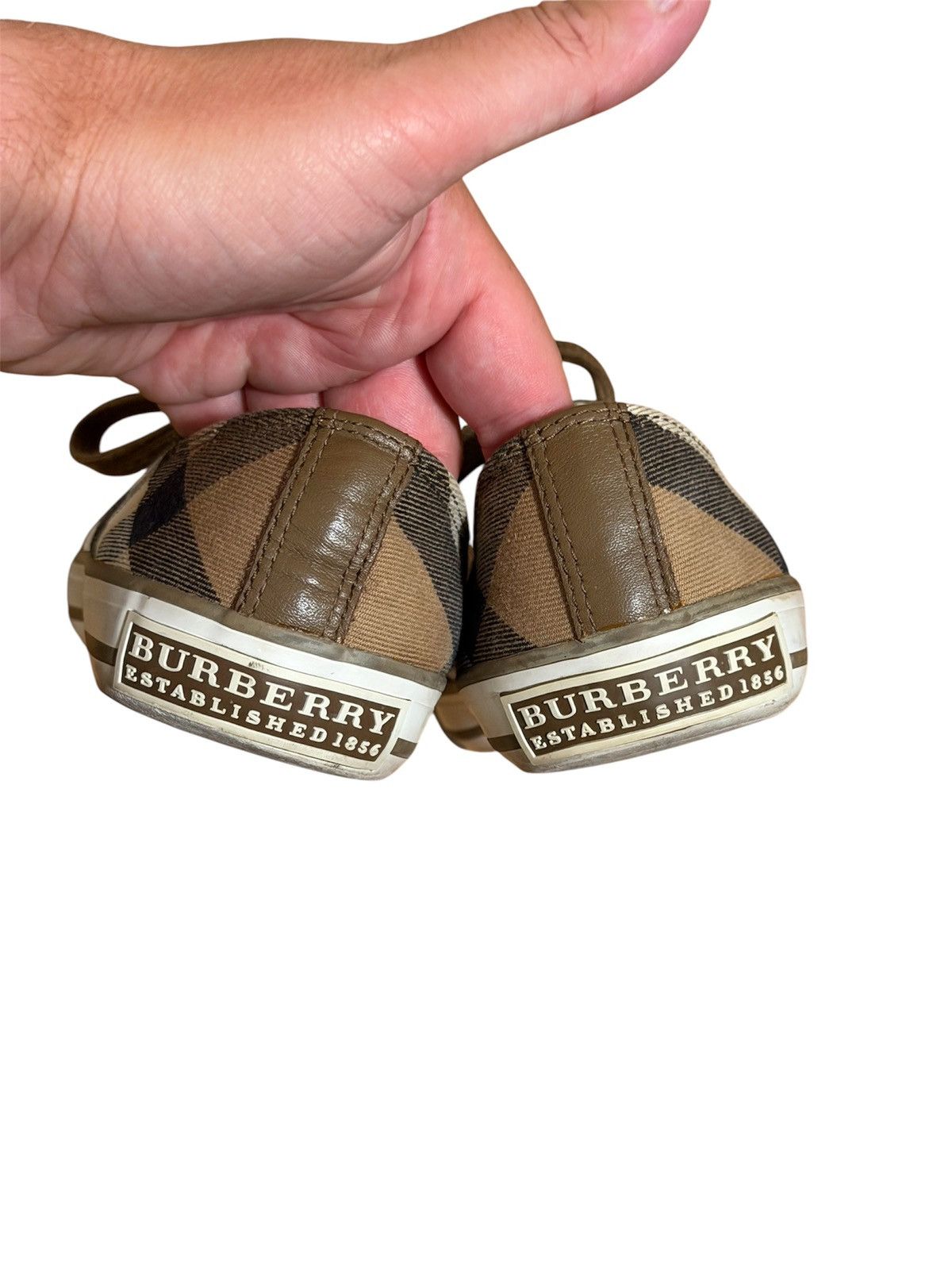 Burberry Burberry Novacheck Leather Sneakers/Burberry Canvas Sneakers Size US 7 / IT 37 - 6 Thumbnail