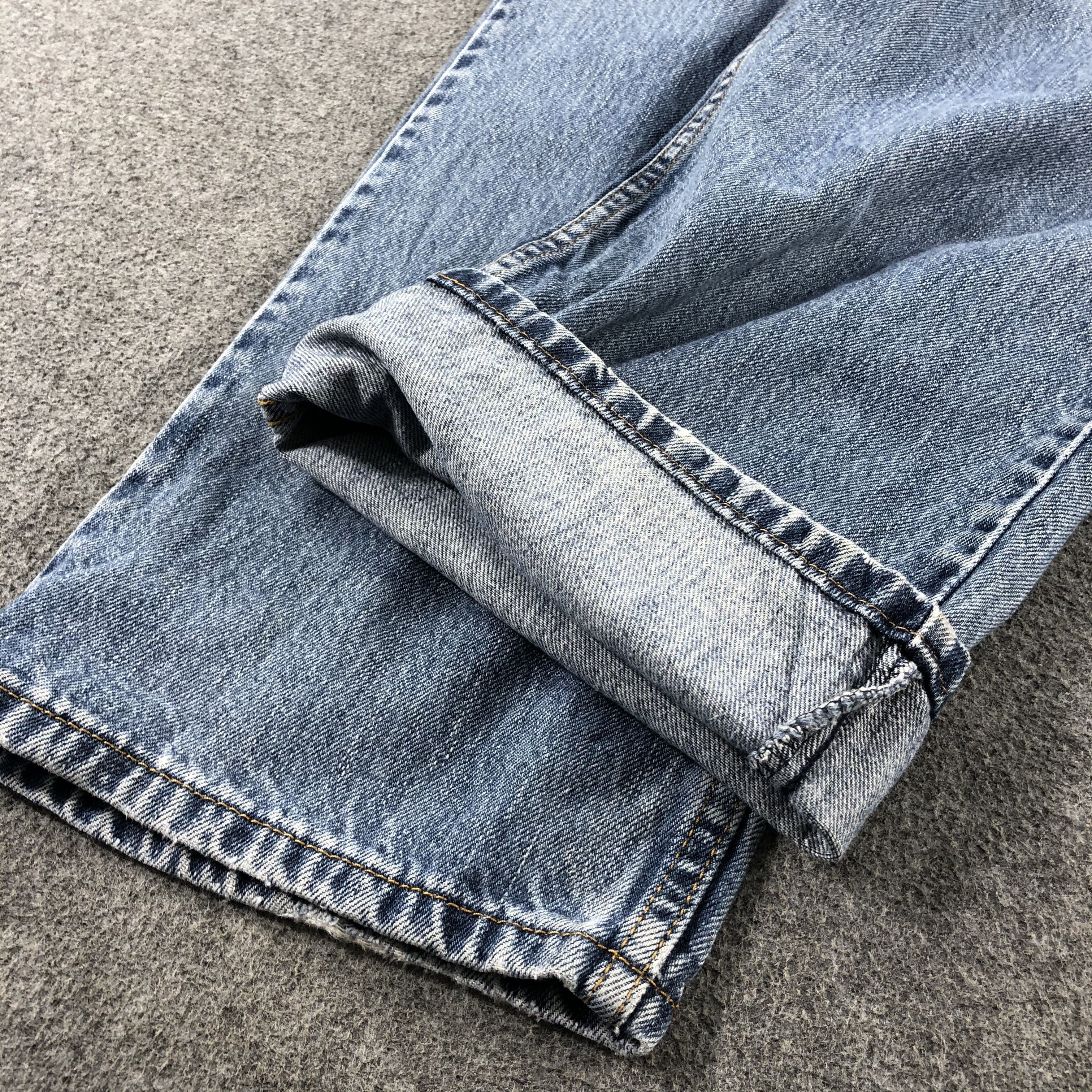 Levi's Vintage Blue Wash Levis 550 Jeans-J2563 Size US 35 - 7 Thumbnail