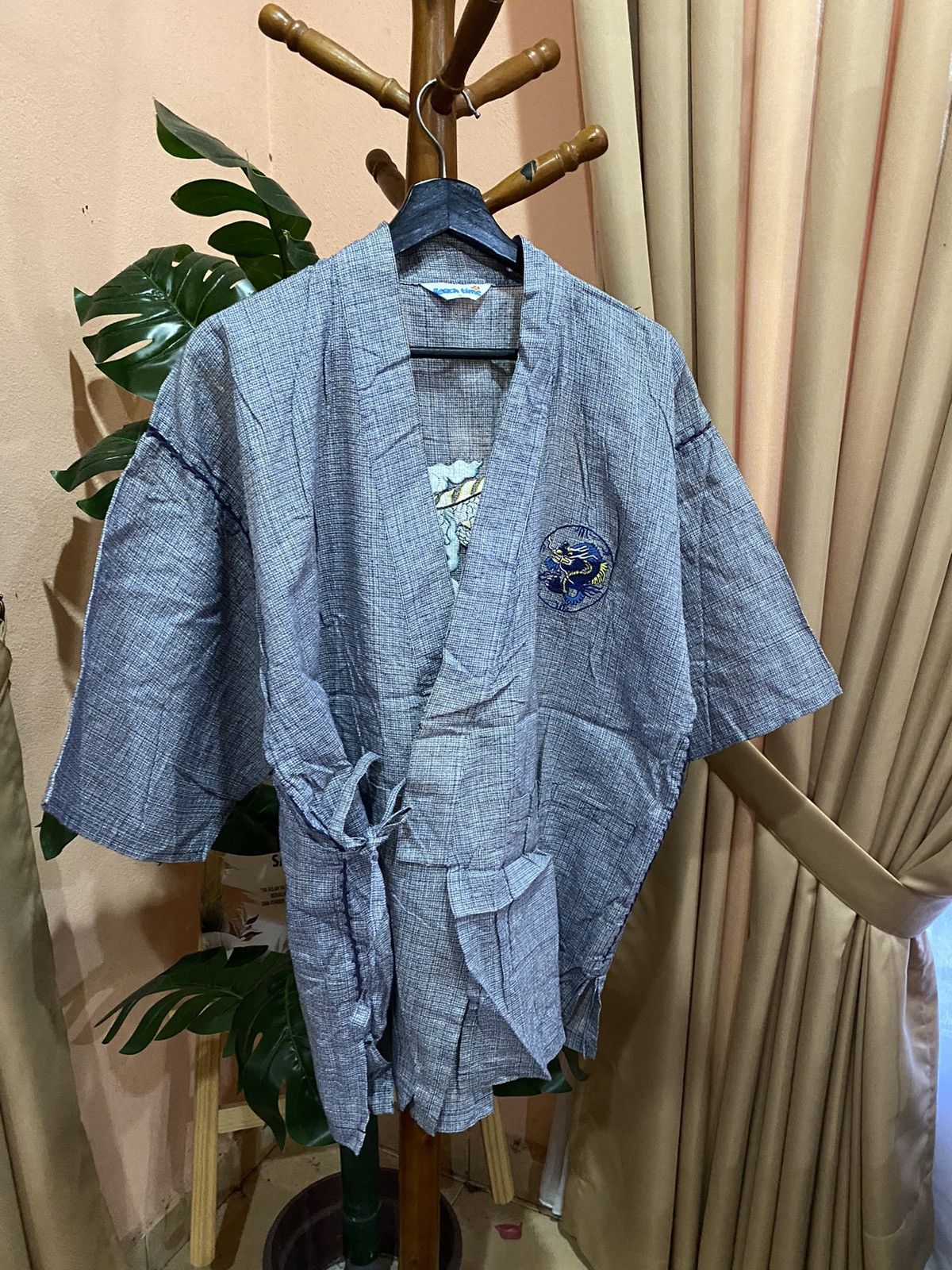 Other Vintage Beach Time Dragon Embroidered Haori-Style Size US M / EU 48-50 / 2 - 6 Thumbnail