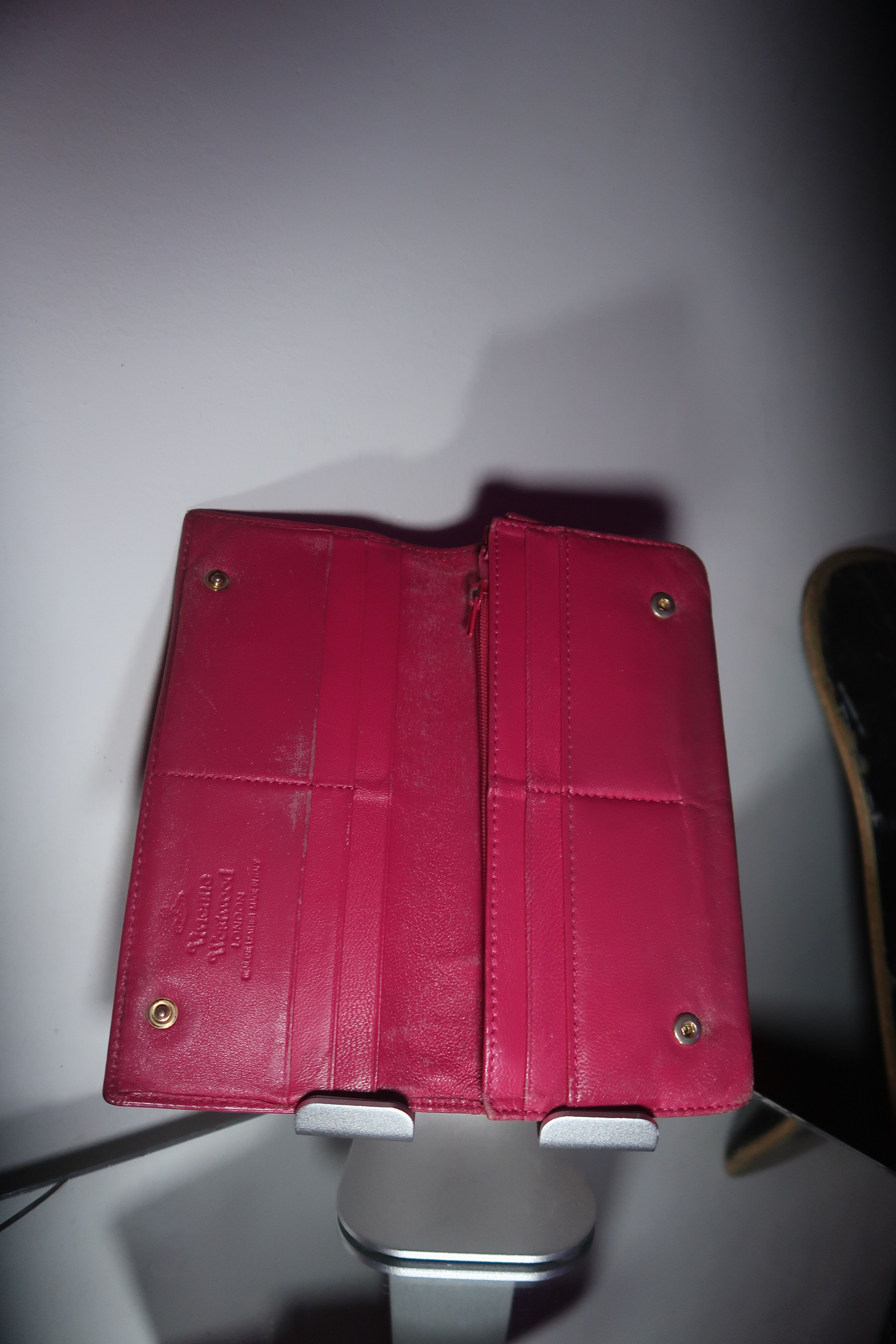 Vivienne Westwood `Vivienne Westwood Pink Leather Long Wallet Gold Orb Italy` Size ONE SIZE - 2 Thumbnail