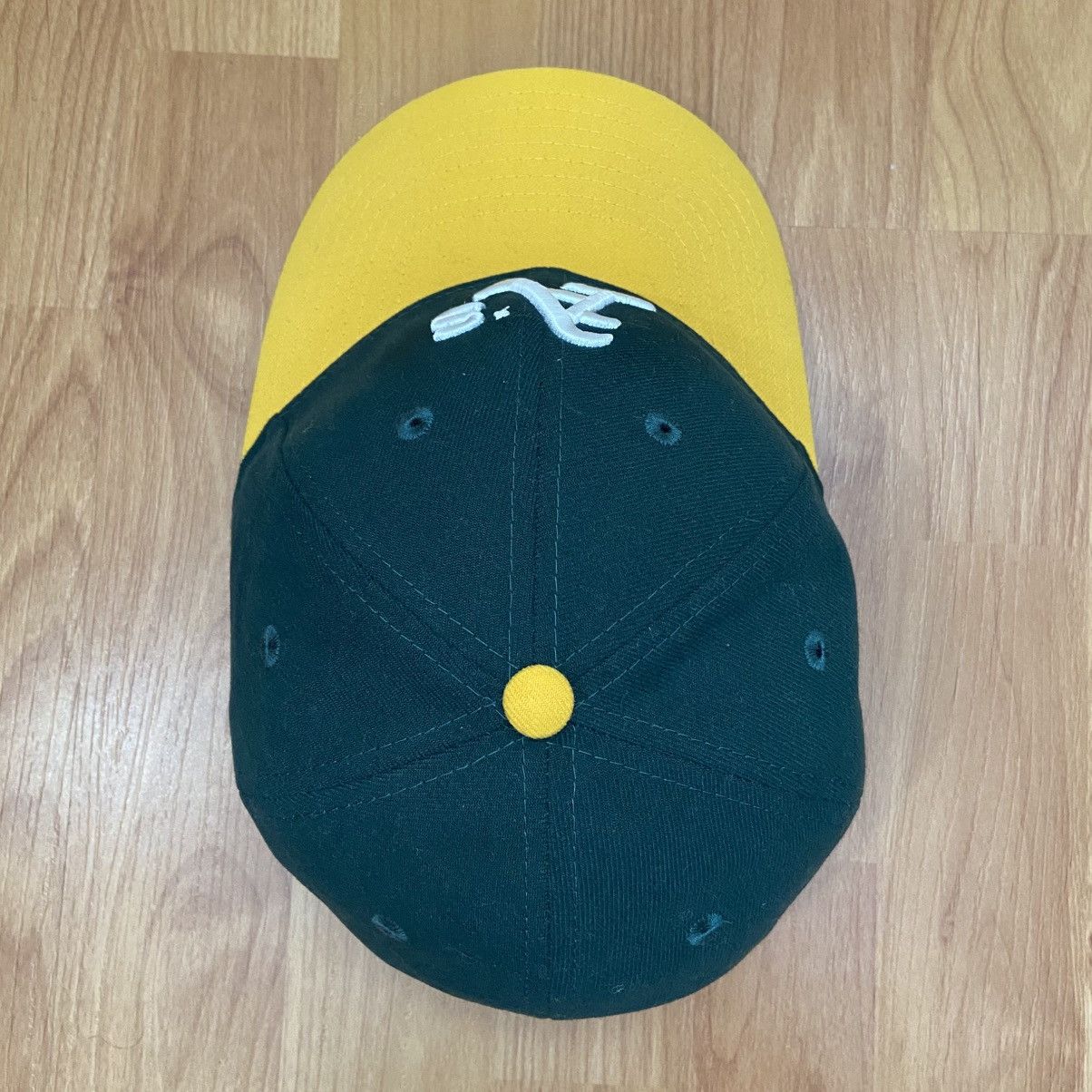 MLB × New Era New Era MLB Oakland Athletics A’s Logo Adjustable Hat Size ONE SIZE - 4 Thumbnail