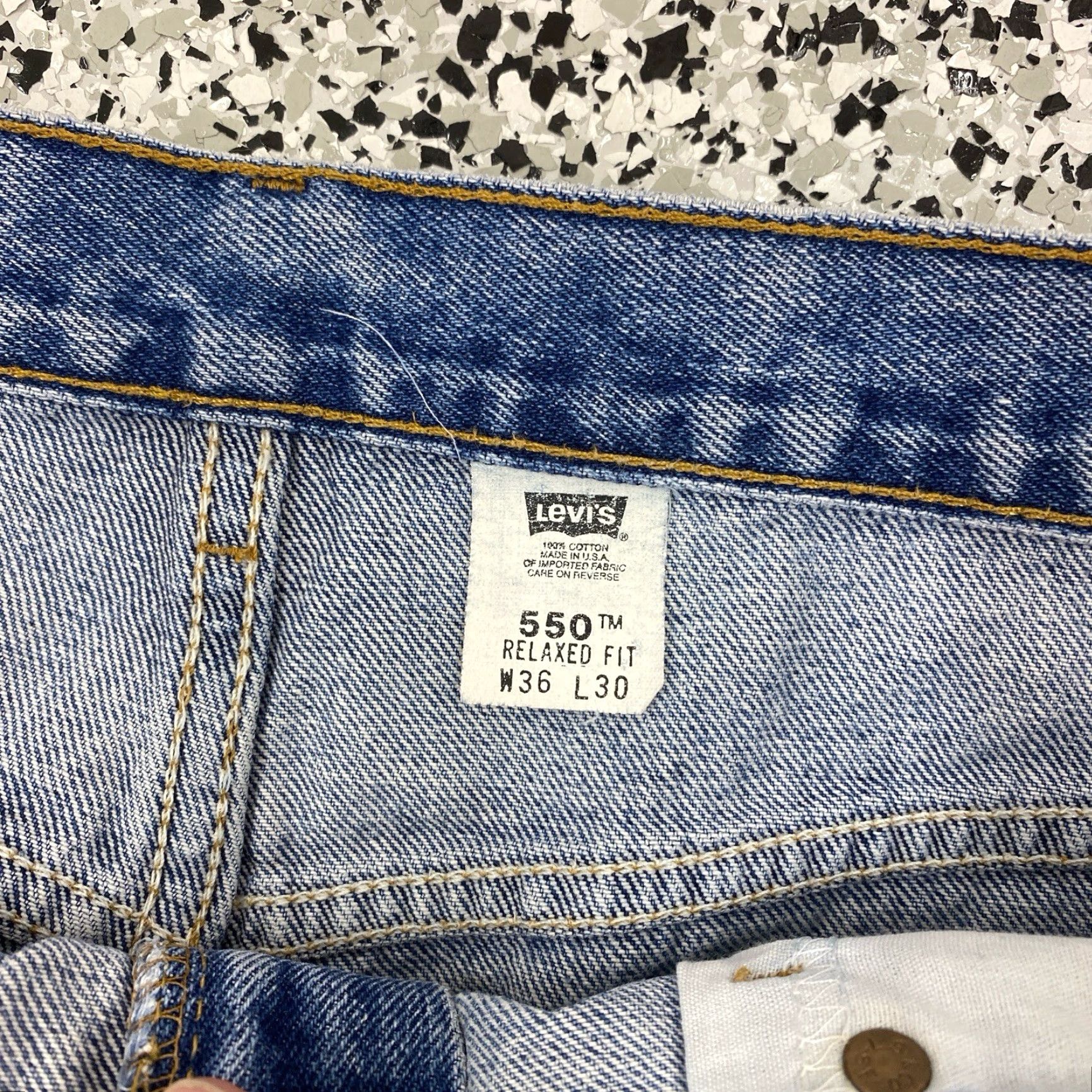 Levi's VINTAGE Levi's Levi's 550 Jeans 550 Mens 33x30 30in Inseam Cotton Denim Blue USA Made Relaxed Straight High Rise 550 Model Men Size US 33 - 3 Thumbnail