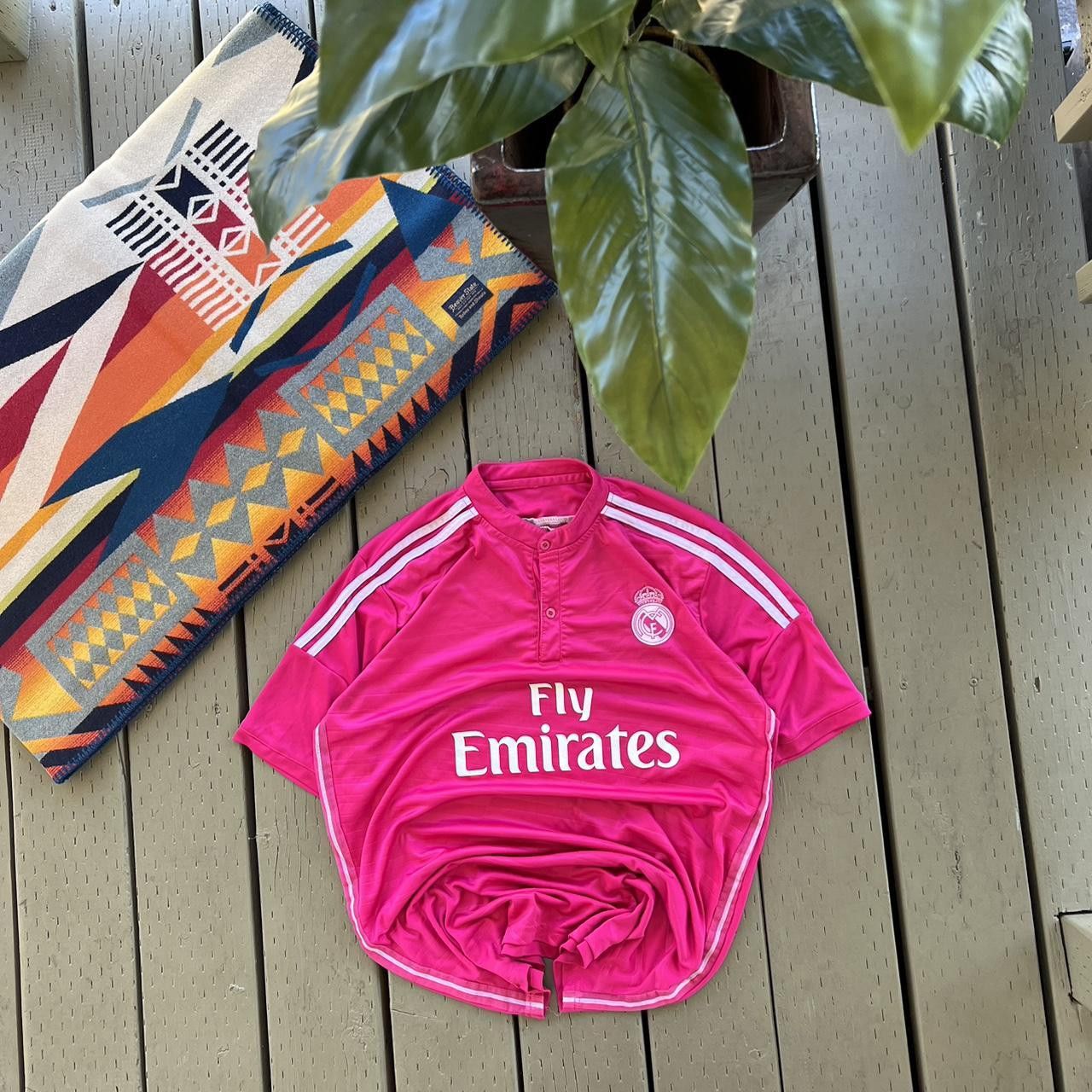 Vintage REAL MADRID 2014-2015 UEFA SUPER CUP CHAMPION AWAY JERSEY Size US XL / EU 56 / 4 - 4 Thumbnail