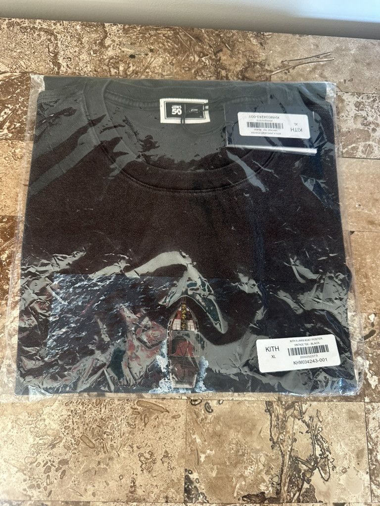 Kith Kith x JAWS Boat Poster Vintage Longsleeve Tee Black Size US XL / EU 56 / 4 - 2 Thumbnail