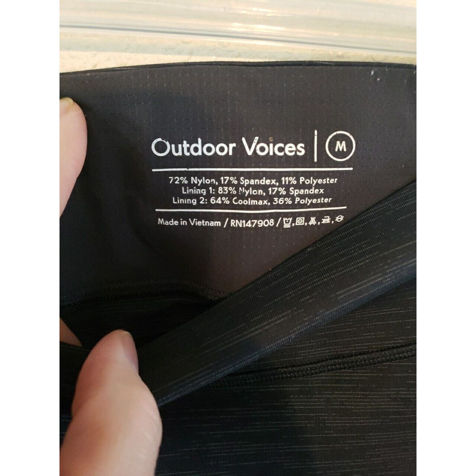 Outdoor Voices Outdoor Voices Capri Leggings Black Gray Medium Wide Waist Size 28" / US 6 / IT 42 - 6 Thumbnail
