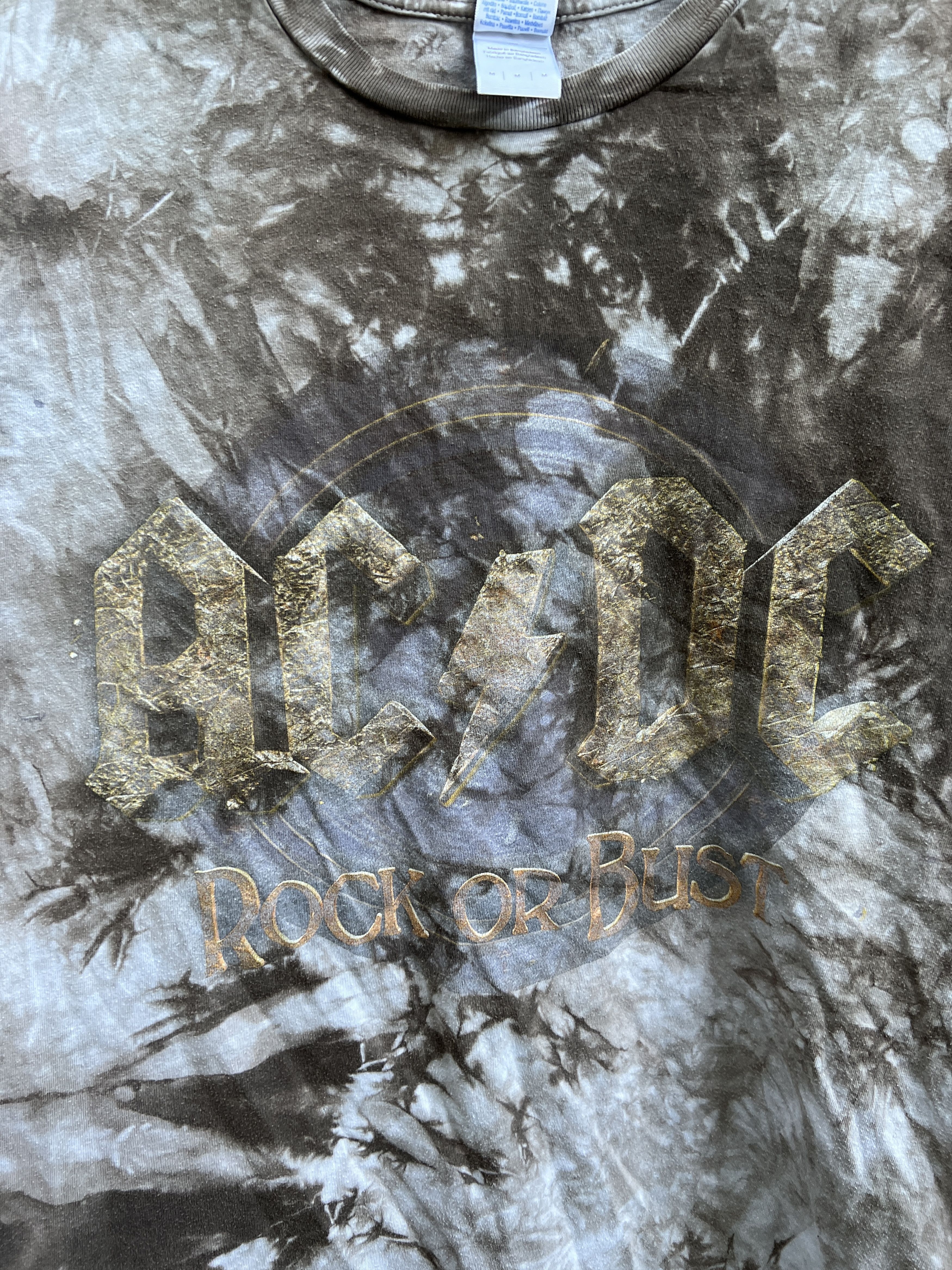 Band Tees Vintage 2015 AC/DC Rock Band Tour Tie Dye T-shirt Size US M / EU 48-50 / 2 - 5 Thumbnail