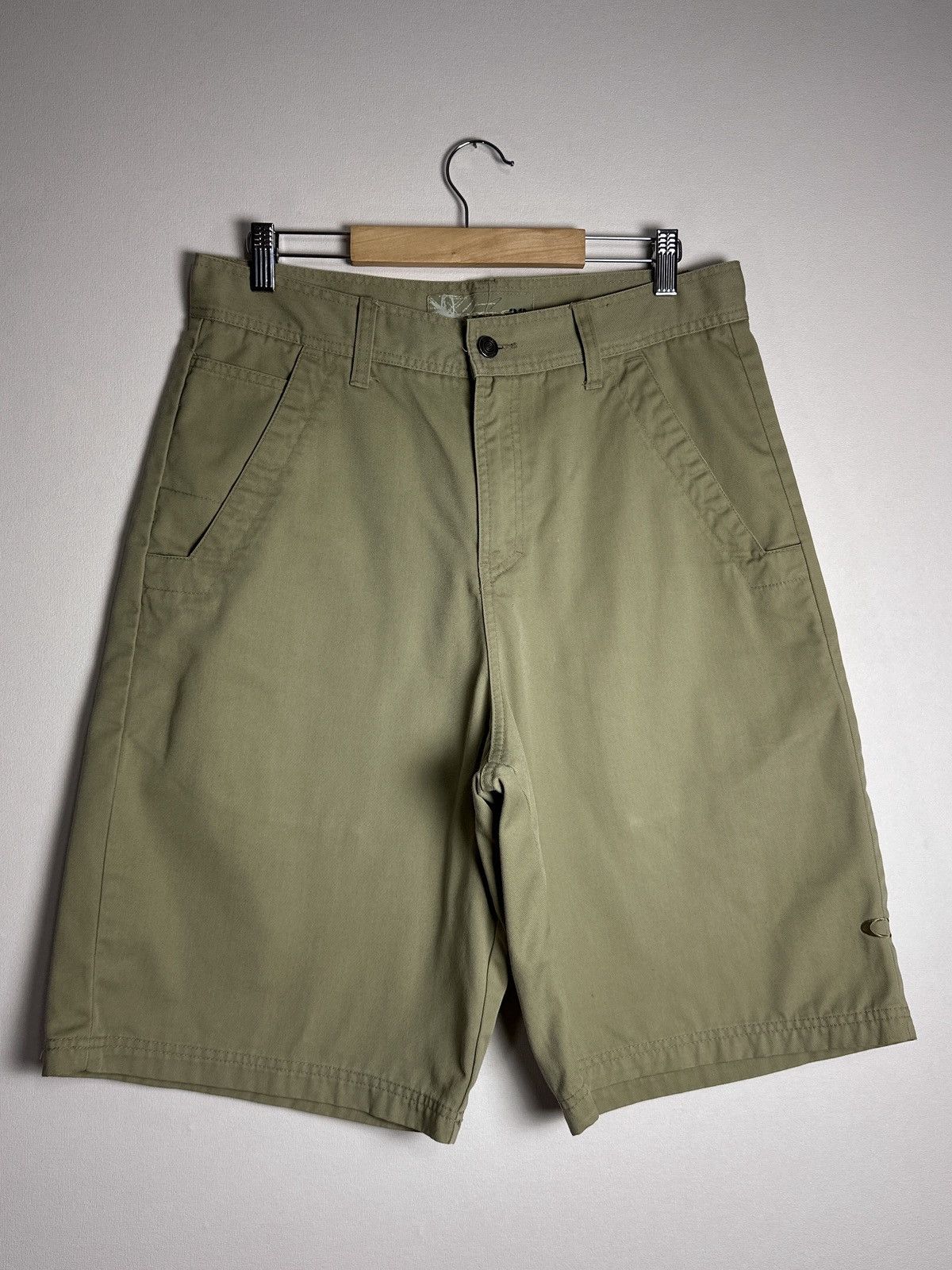 Oakley Oakley Vintage Bermuda Shorts Y2K Size US 33 - 3 Thumbnail