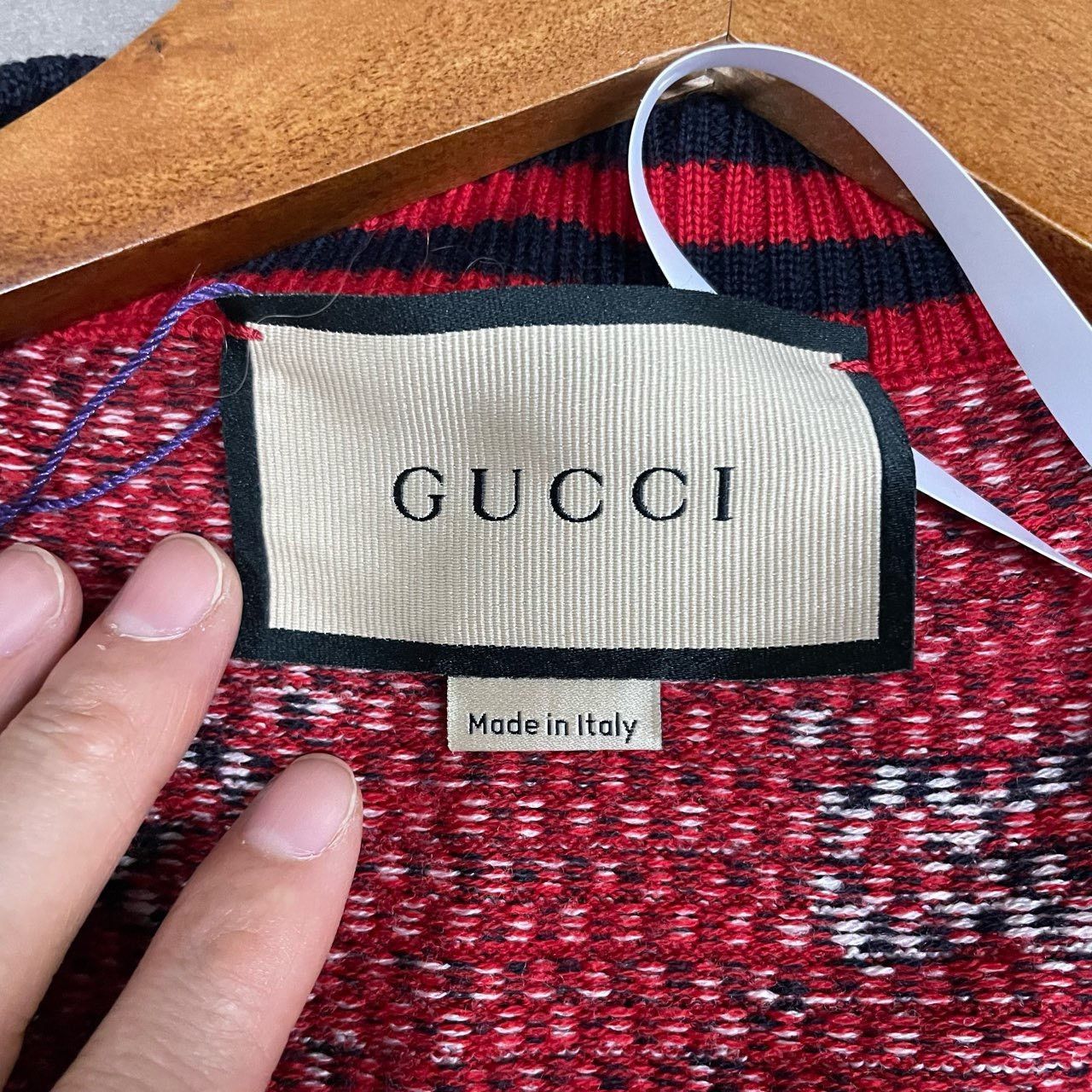 Gucci Gucci Red small fragrance style full print cardigan sweater Size US XS / EU 42 / 0 - 4 Thumbnail