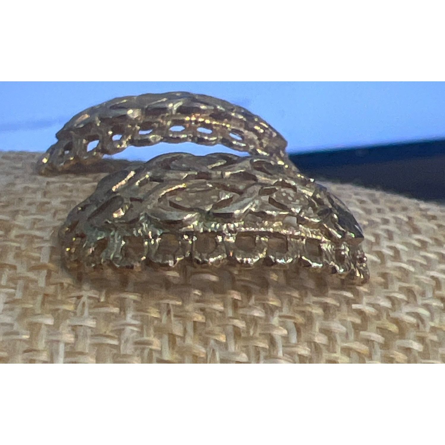 Other Vintage Gold Tone Filigree Earrings Pierced Lattice Openwork Size ONE SIZE - 3 Thumbnail