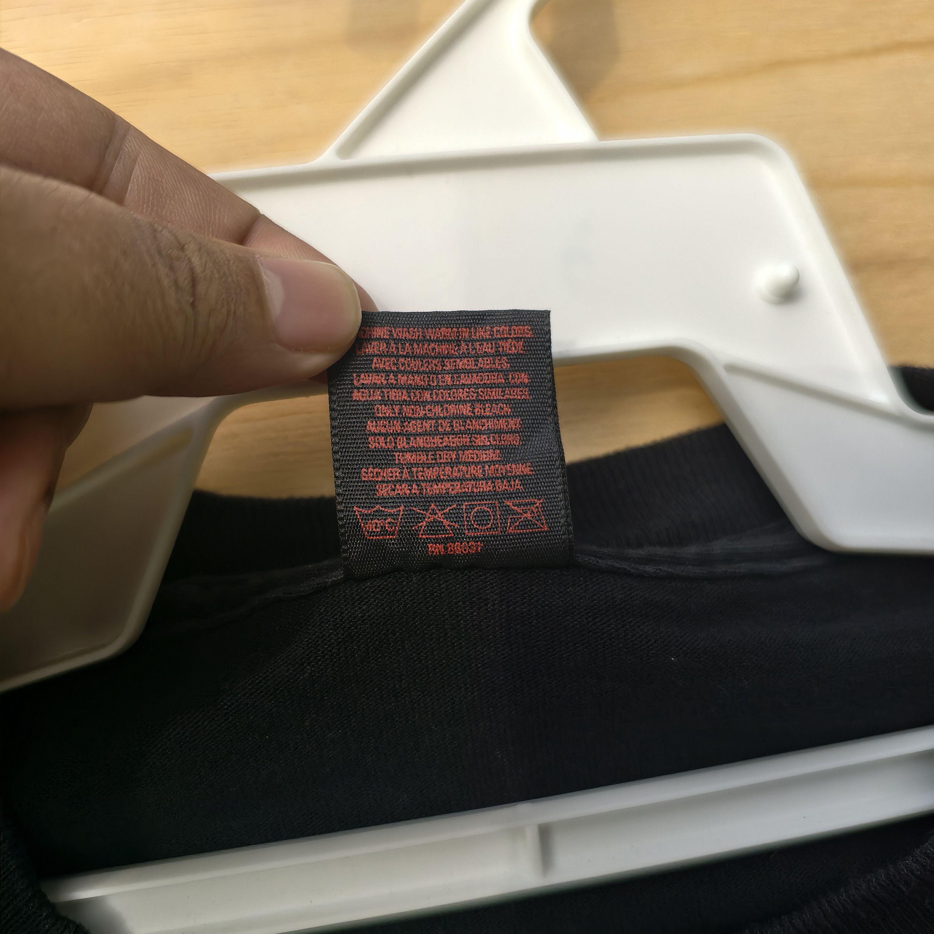 Fashion Victim Vtg evil ernie Size US L / EU 52-54 / 3 - 8 Thumbnail