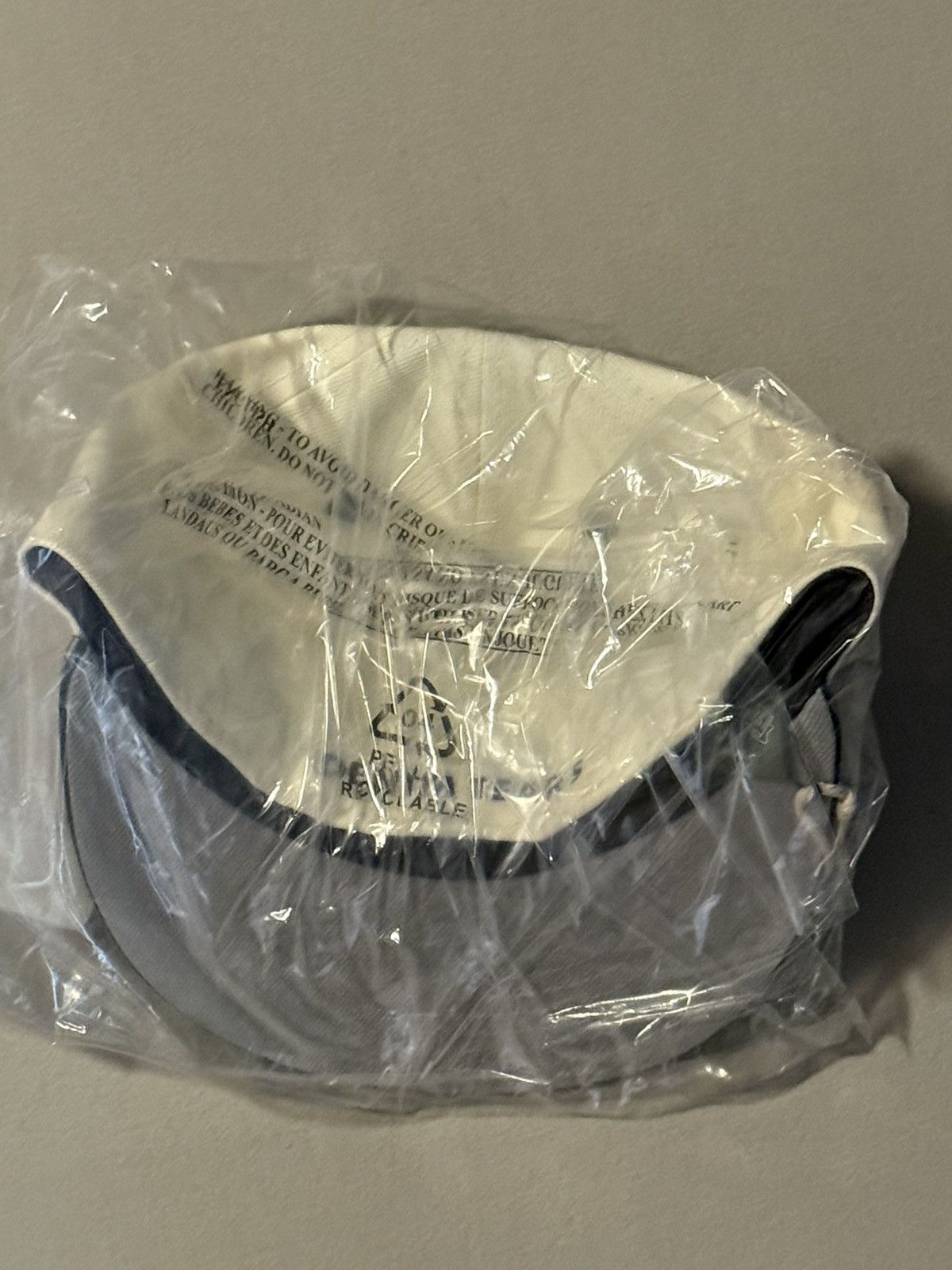 DENIM TEARS × New Era Denim Tears Black Cherub New Era Fitted Hat Cap Sealed DS Size ONE SIZE - 4 Thumbnail