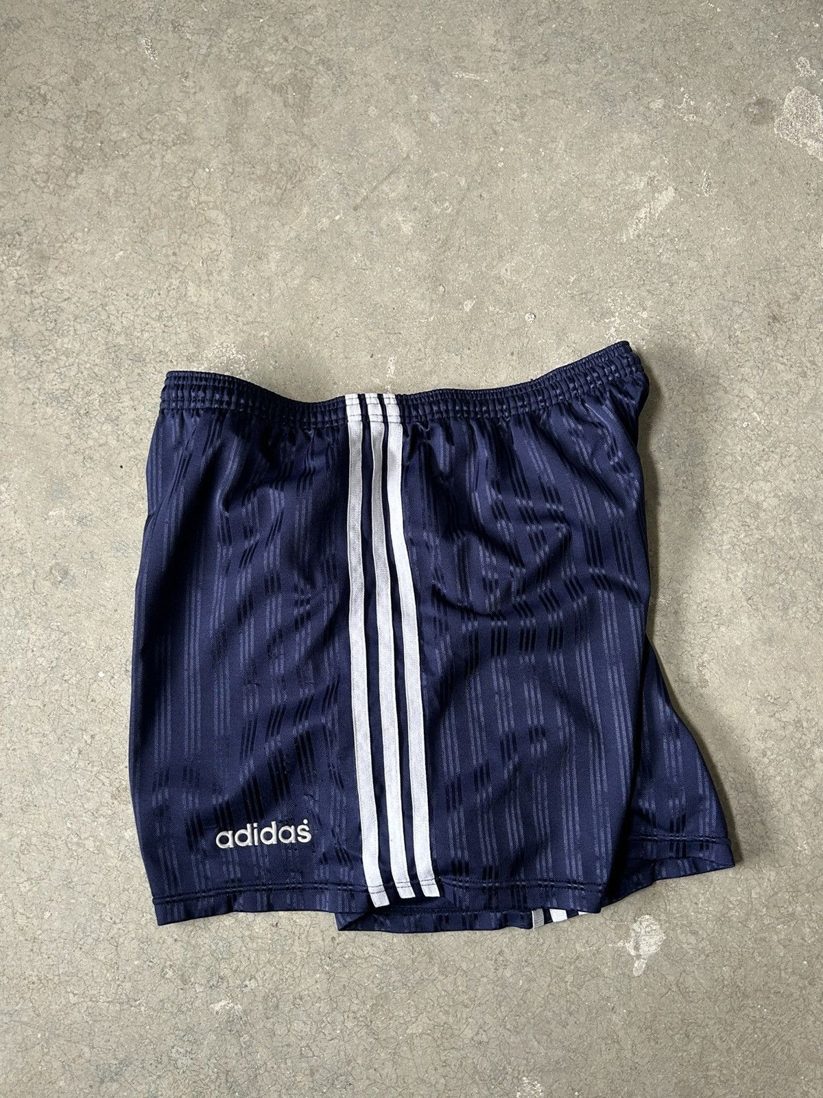 Adidas Vintage 80s/90s Adidas Shadow Stripe Shorts South Africa Size US 34 / EU 50 - 8 Thumbnail