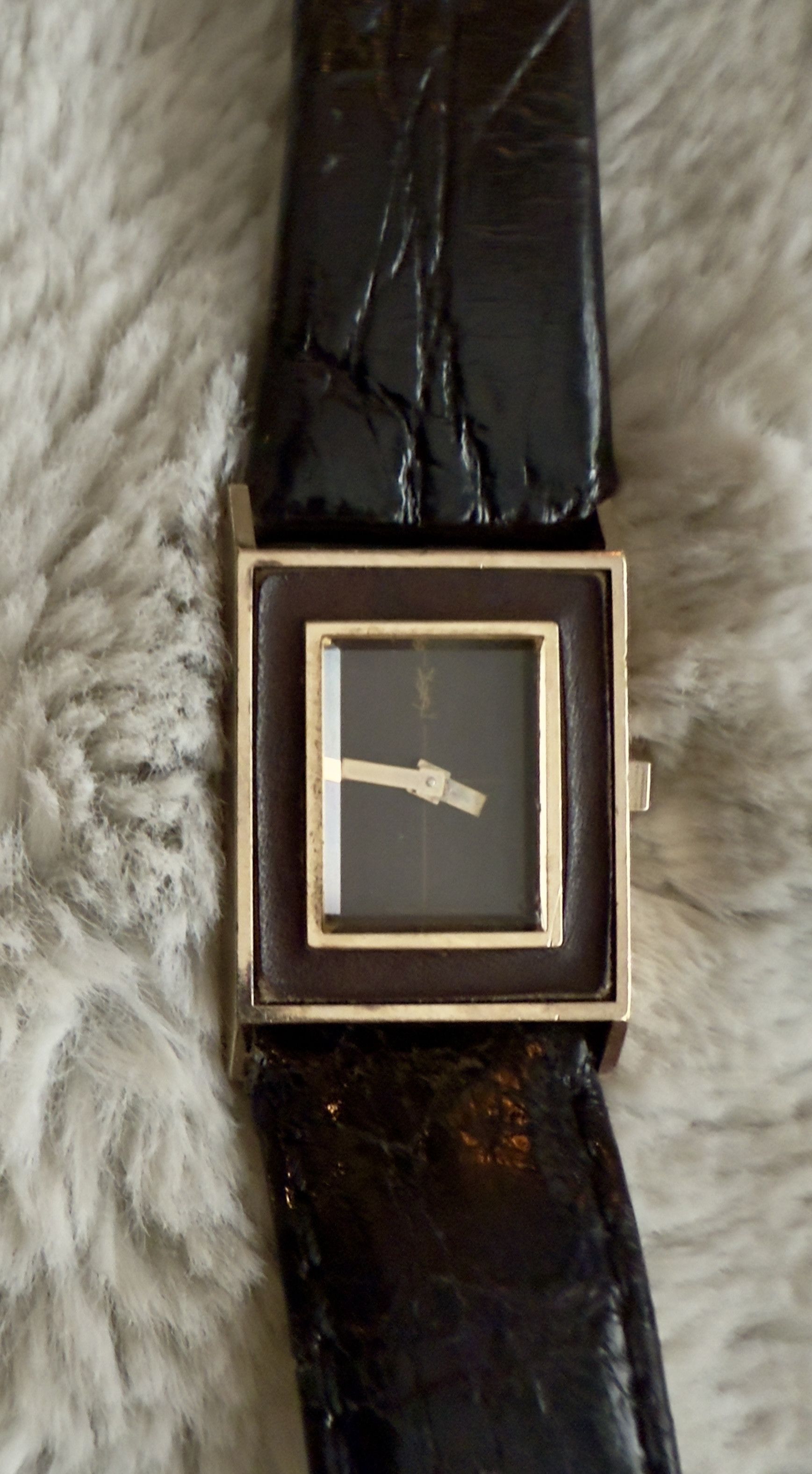 Yves Saint Laurent Vintage Yves Saint Laurent Tank Watch Ref: 4-676149 Size ONE SIZE - 2 Thumbnail