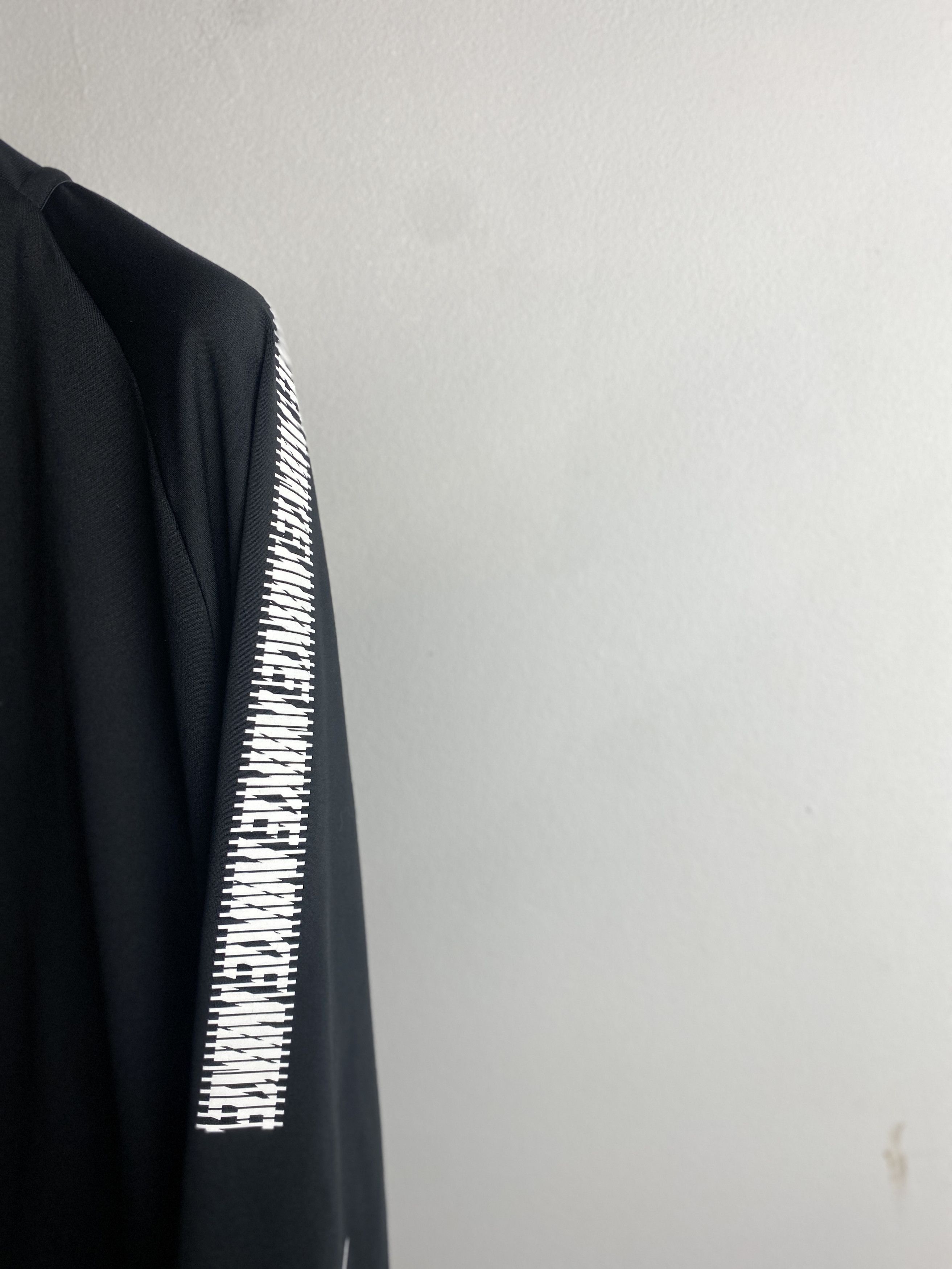 Nike Nike dri fit Squad Drill long sleeve half zip sweatshirt Size US L / EU 52-54 / 3 - 3 Thumbnail
