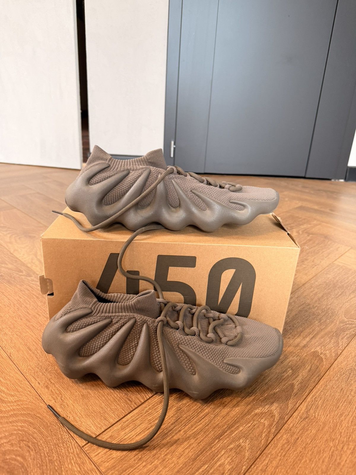 Yeezy Yeezy 450 Size US 10 / EU 43 - 1 Thumbnail