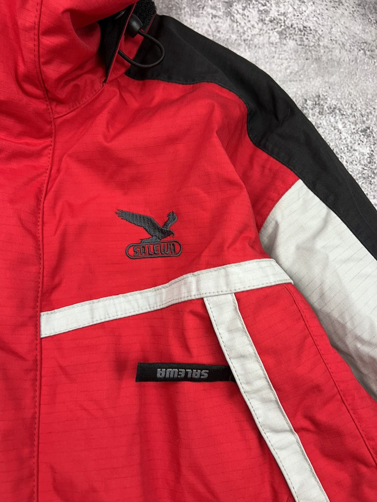 SALEWA Salewa Mens Red Jacket Gorpcore Size US S / EU 44-46 / 1 - 4 Thumbnail