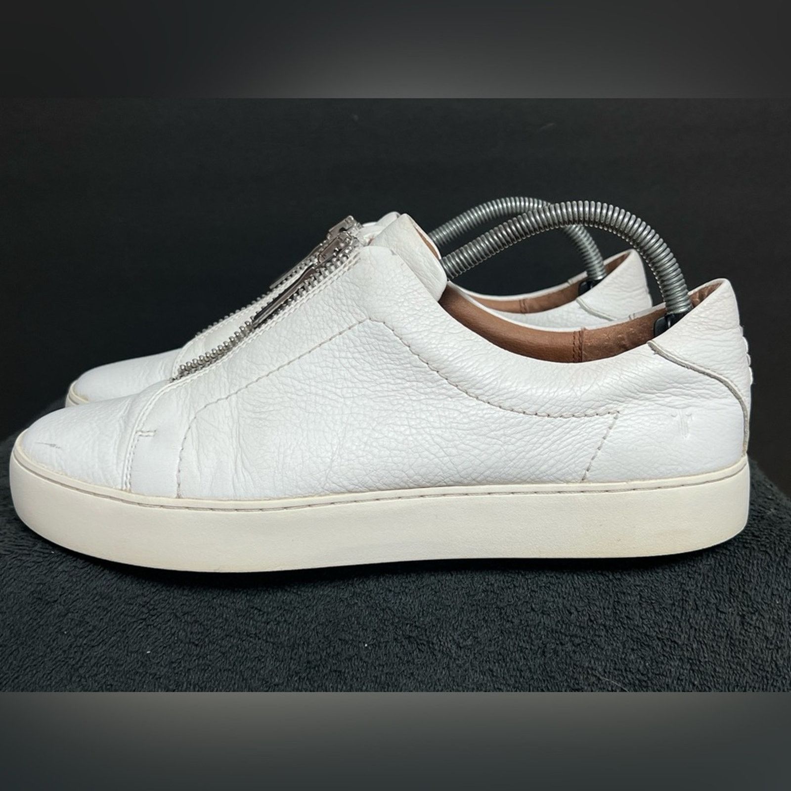 Frye Frye Women's Lena Zipper Low White Leather Shoes Size 11 M Size US 11 / IT 41 - 1 Thumbnail